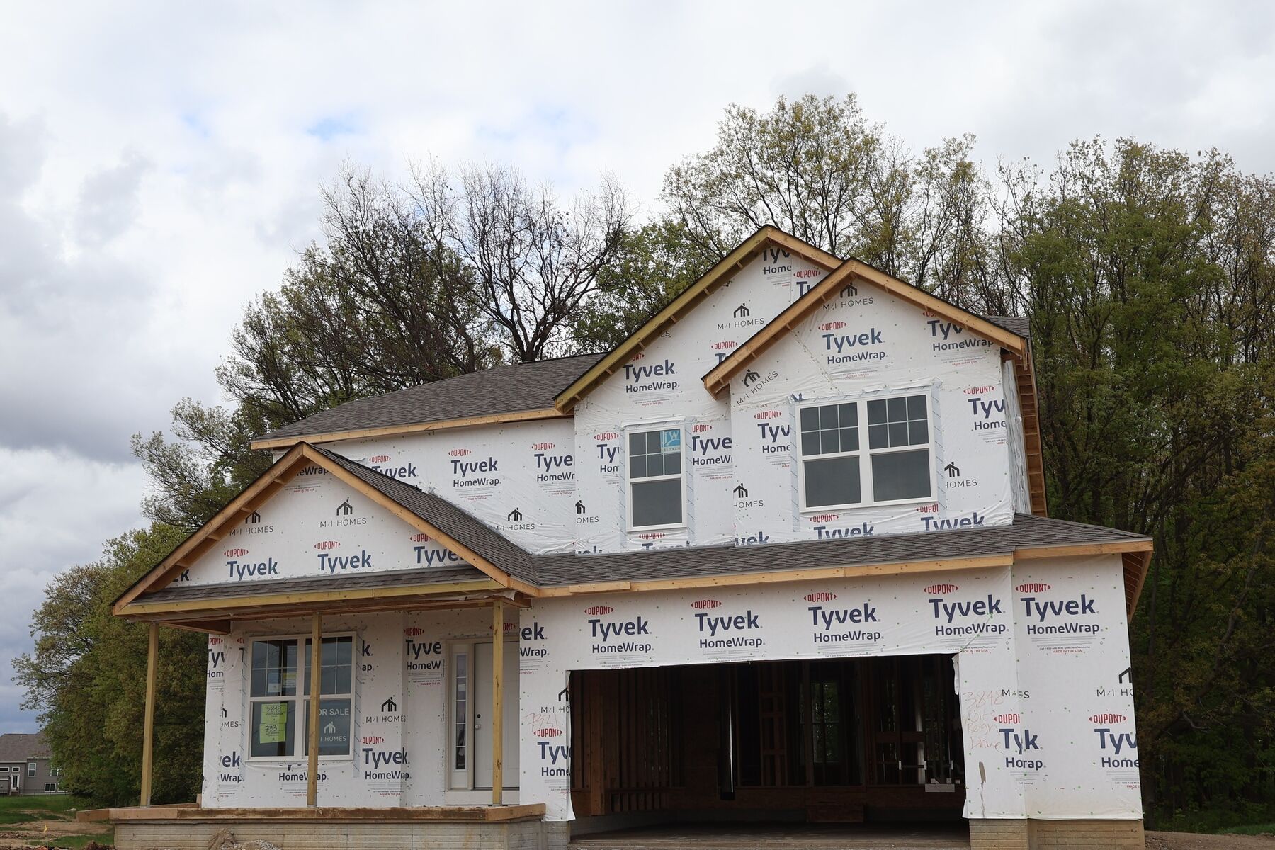 Front Exterior:Front Exterior