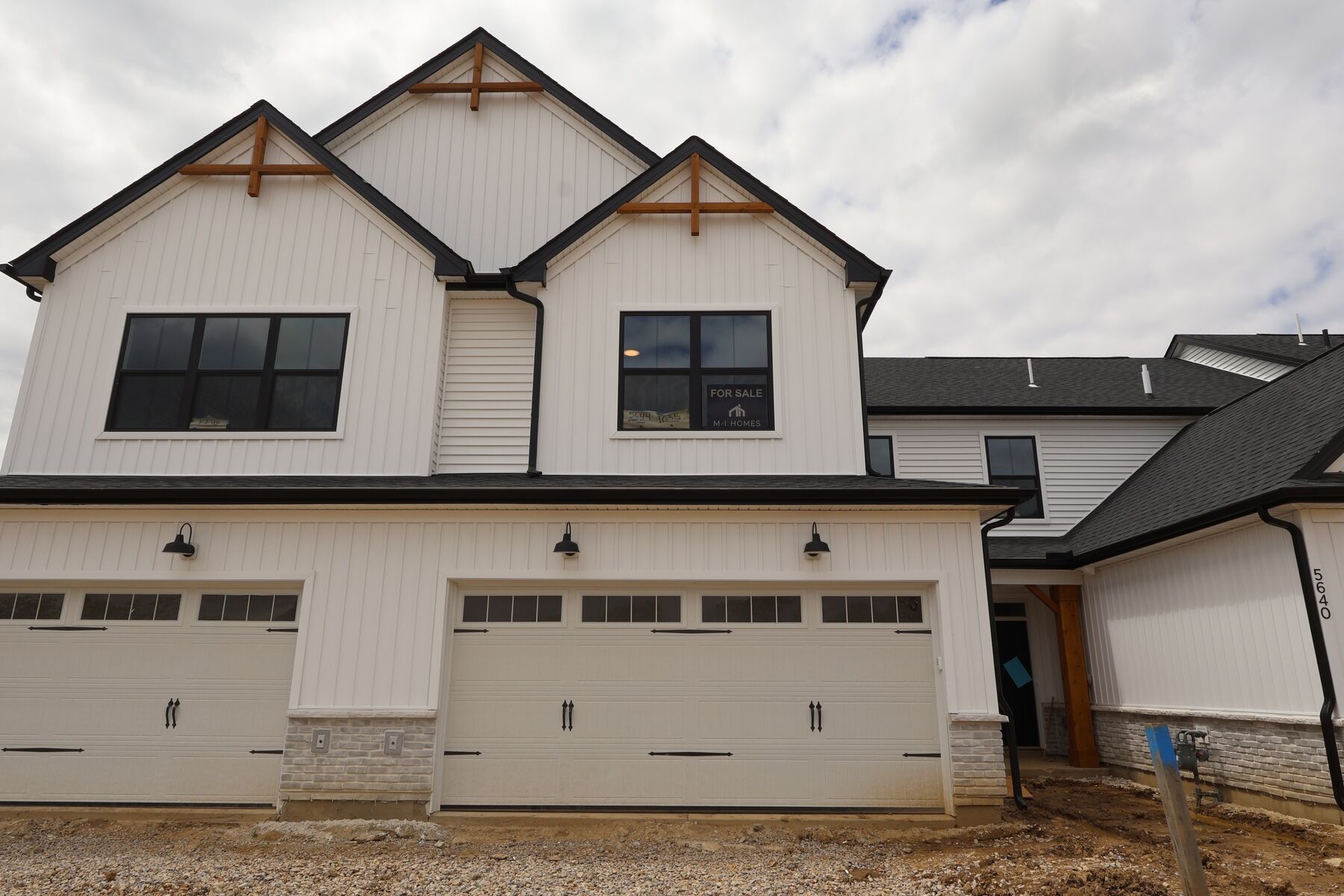 Exterior:Exterior