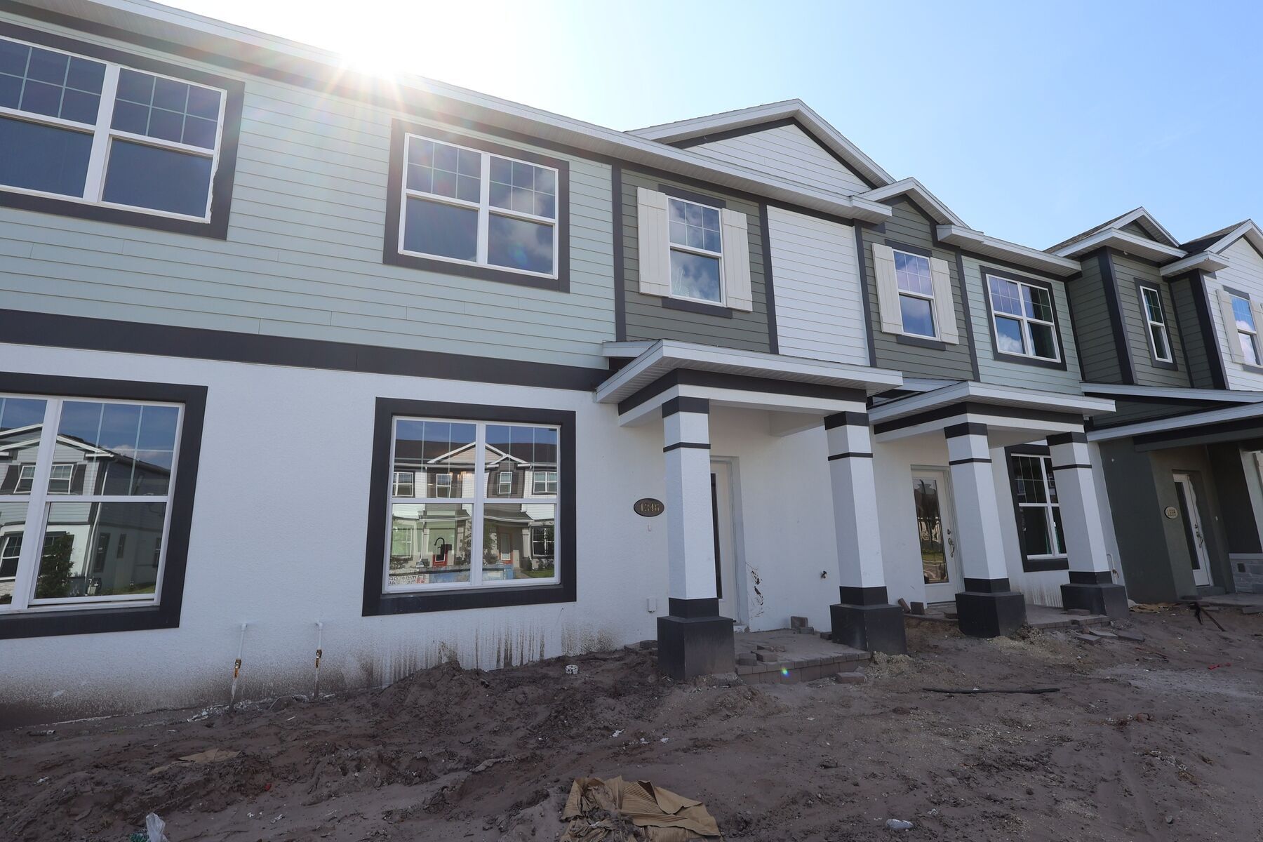 Front Exterior:Front Exterior