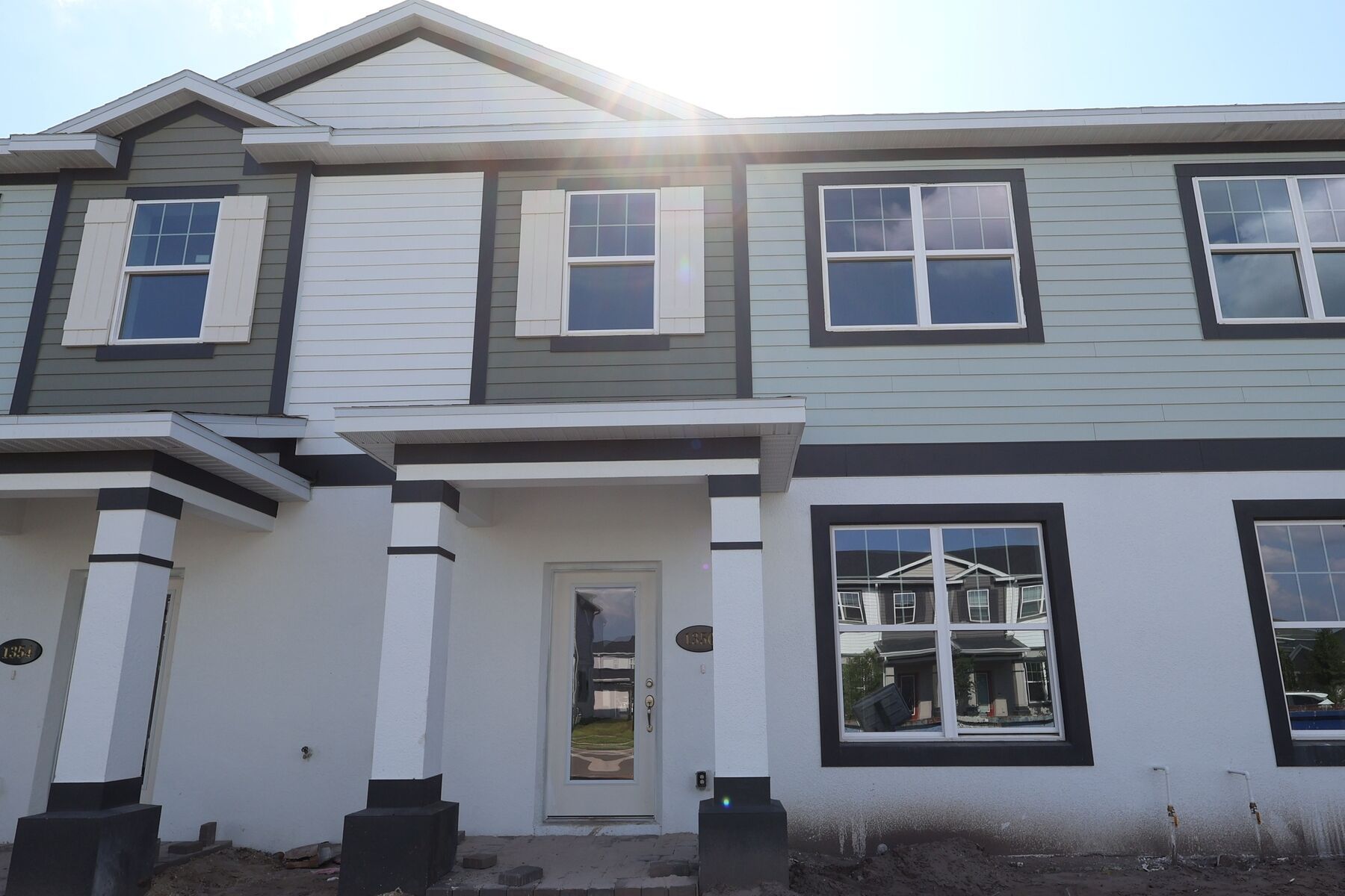 Front Exterior:Front Exterior