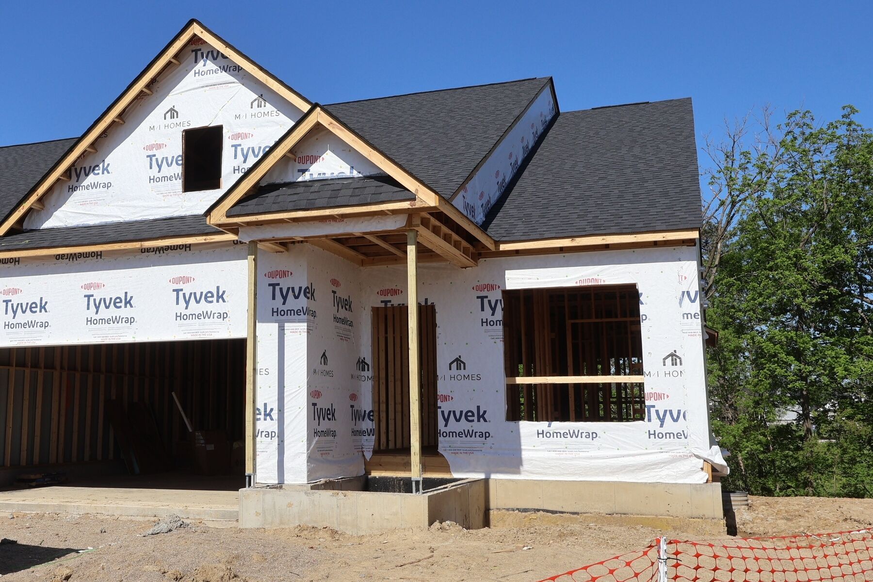 Front Exterior:Front Exterior
