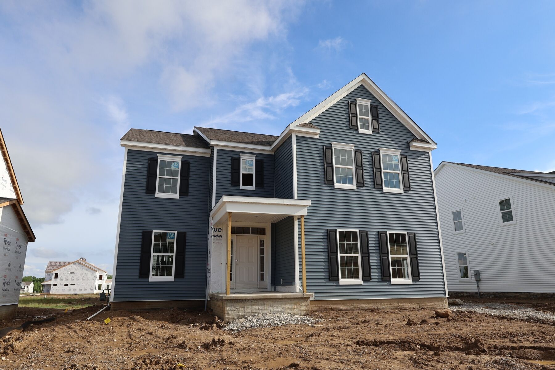 Front Exterior:Front Exterior
