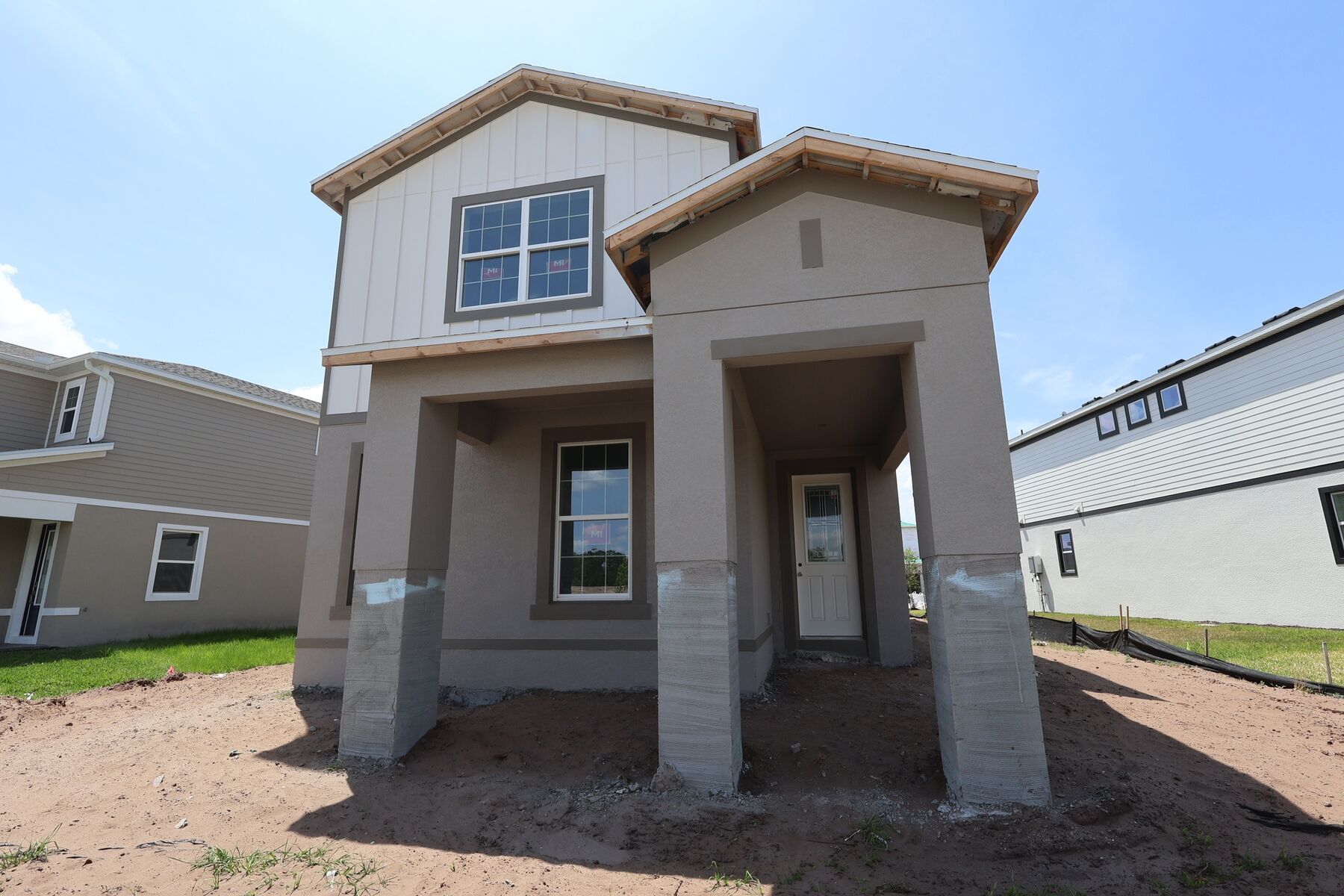 Front Exterior:Front Exterior