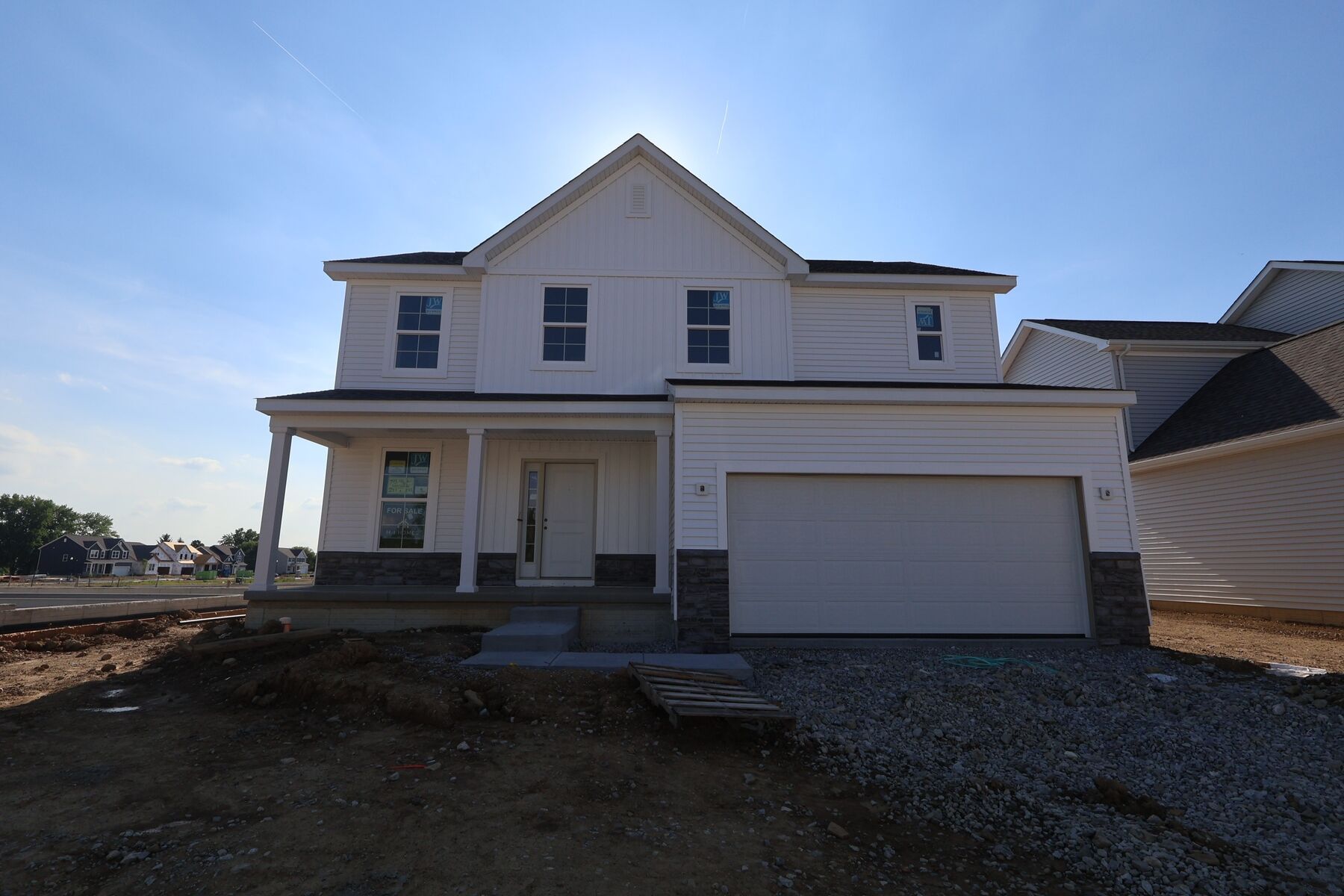 Front Exterior:Front Exterior