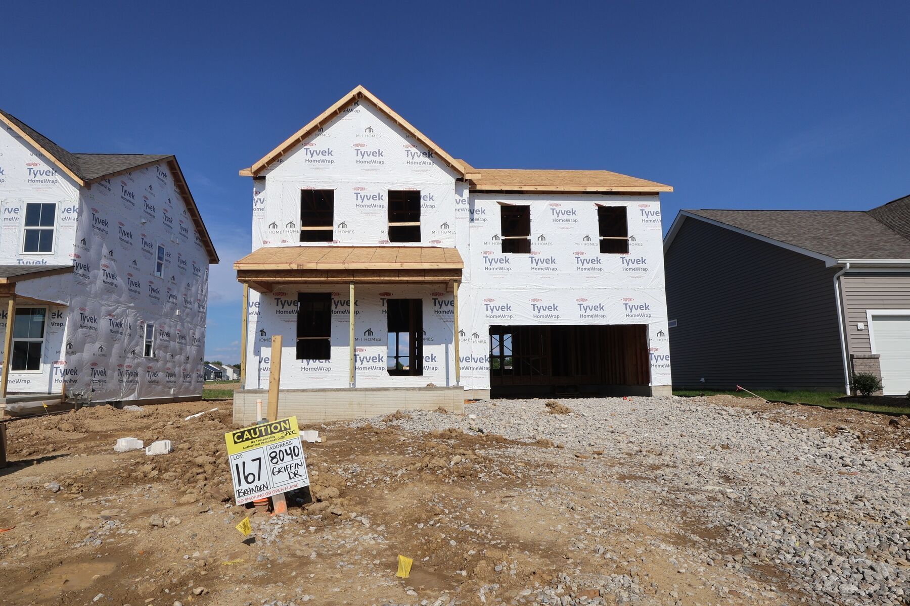 Front Exterior:Front Exterior