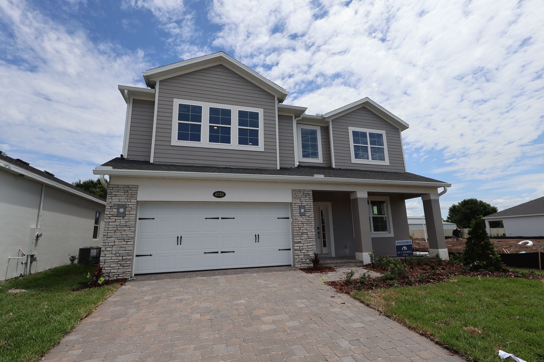 Front Exterior:Front Exterior
