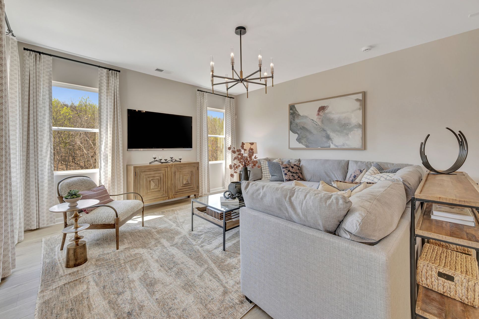 Family Room:Family Room