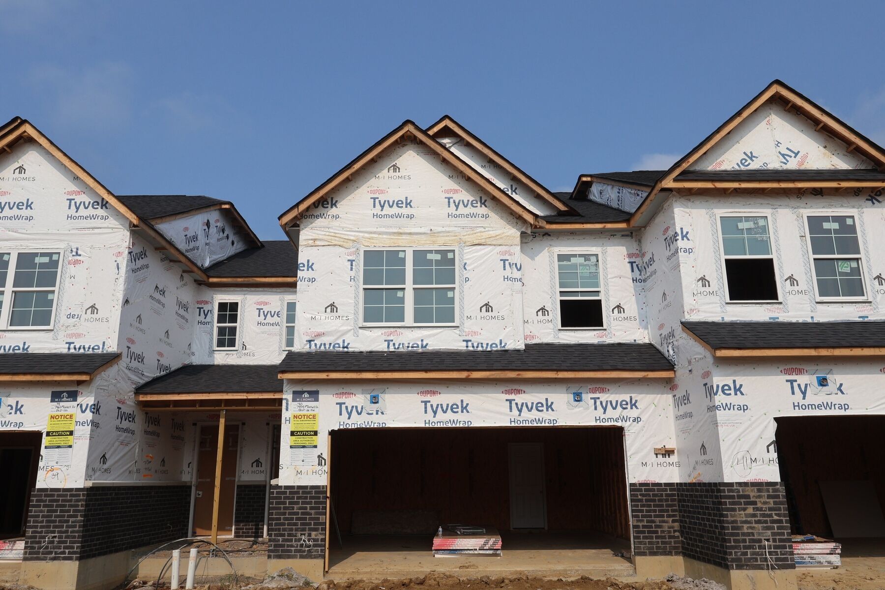 Front Exterior:Front Exterior