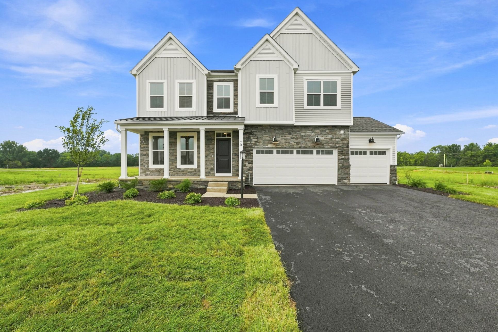 Front Exterior:Front Exterior