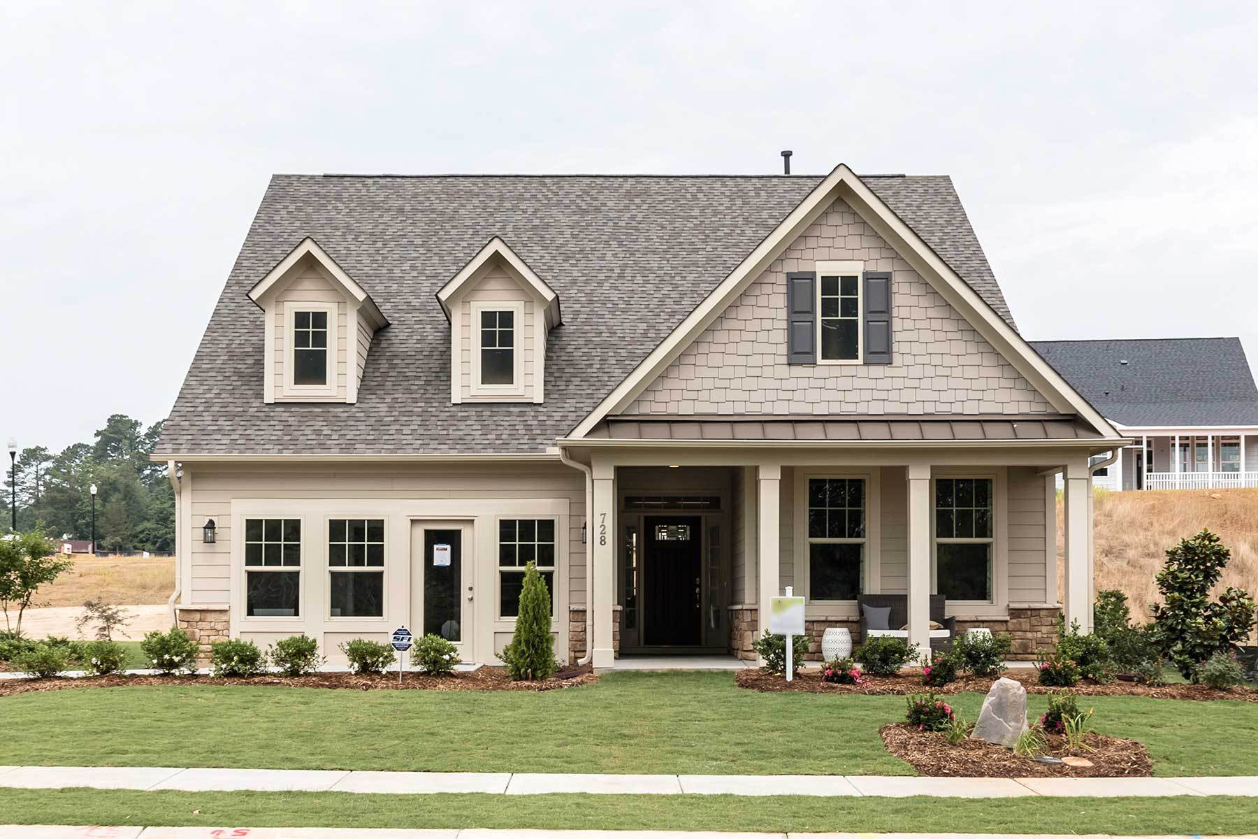 Traditions Villas Front Exterior