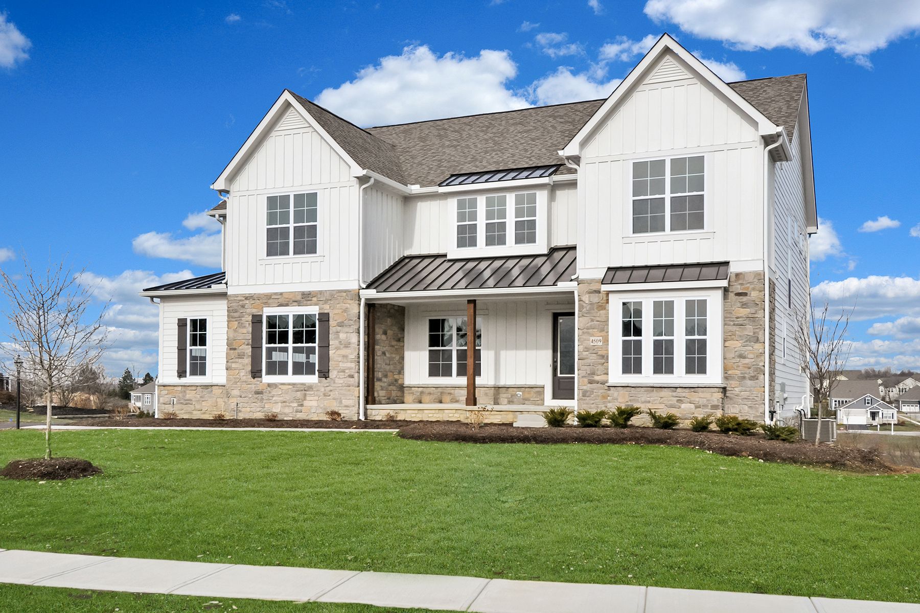 Sanctuary at the Lakes Exterior