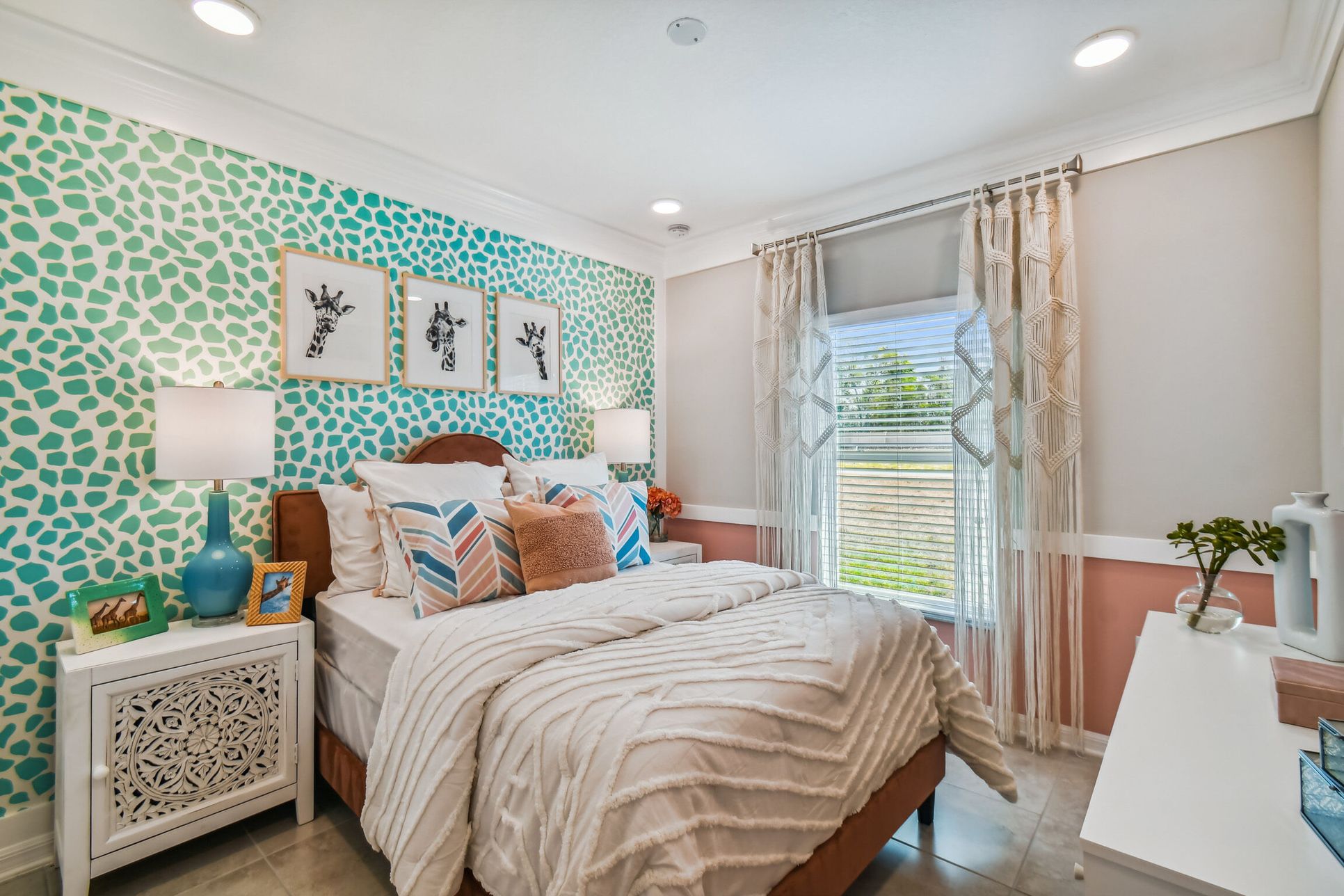 Bedroom:Bedroom - Representational Photo