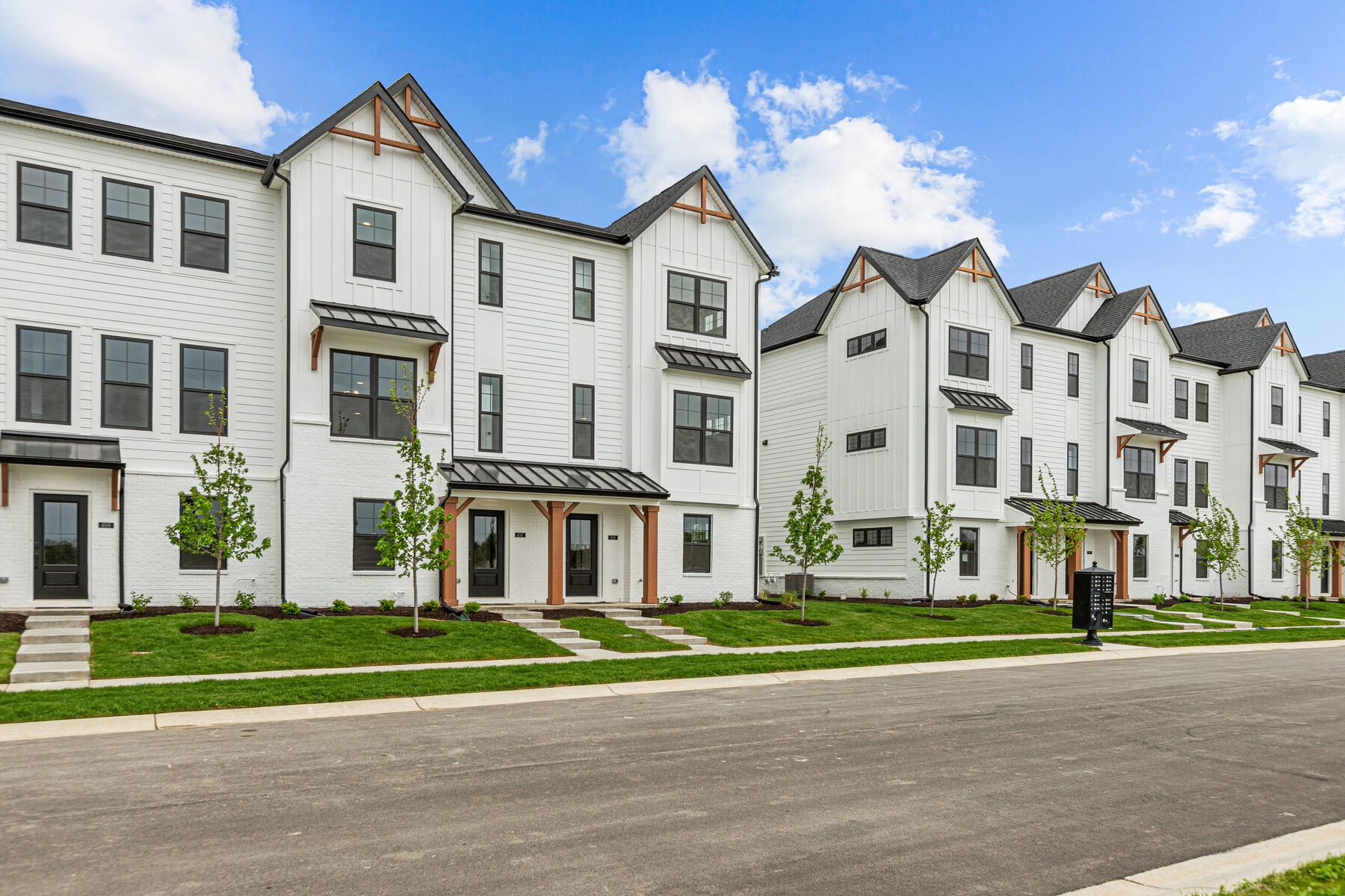 Front Exterior:Front Exterior