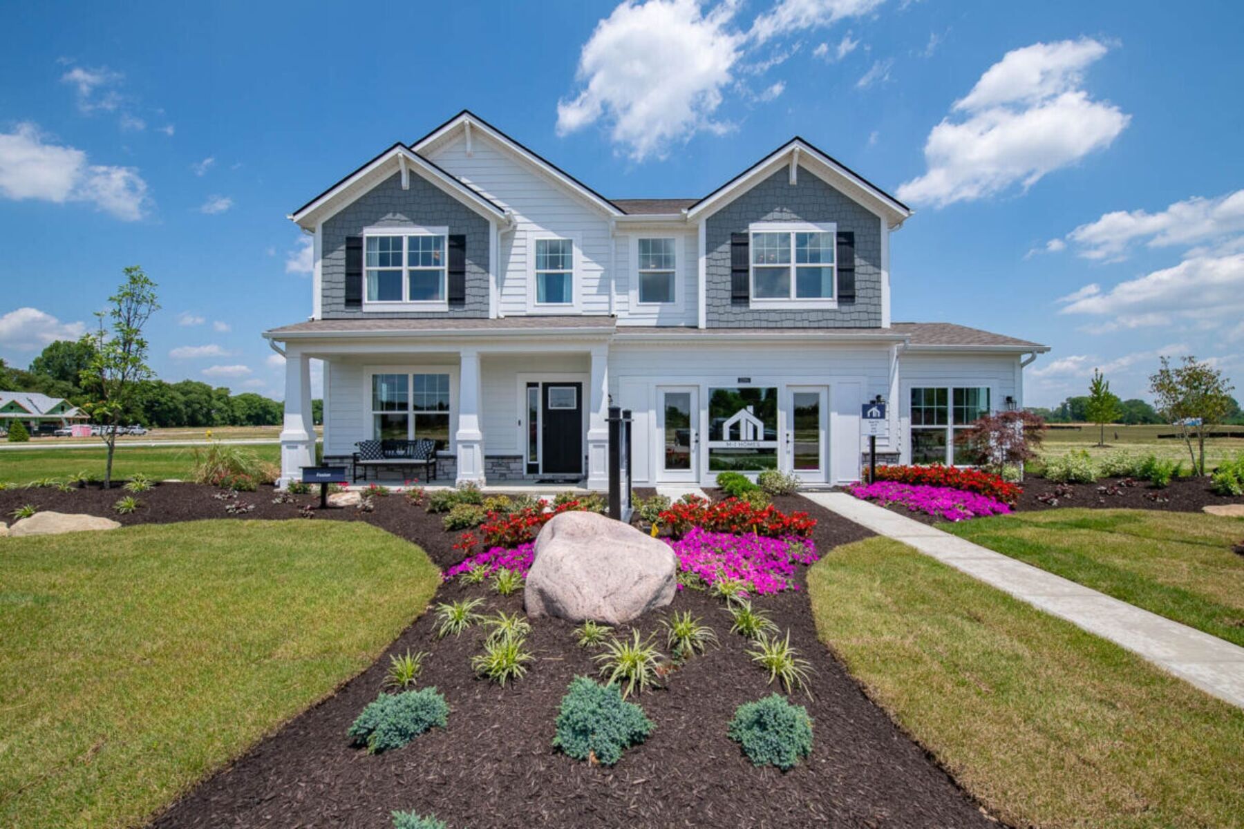 Front Exterior:Front Exterior