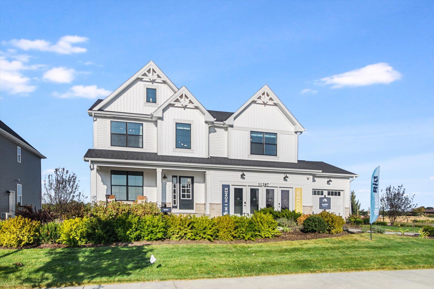 Front Exterior:Front Exterior
