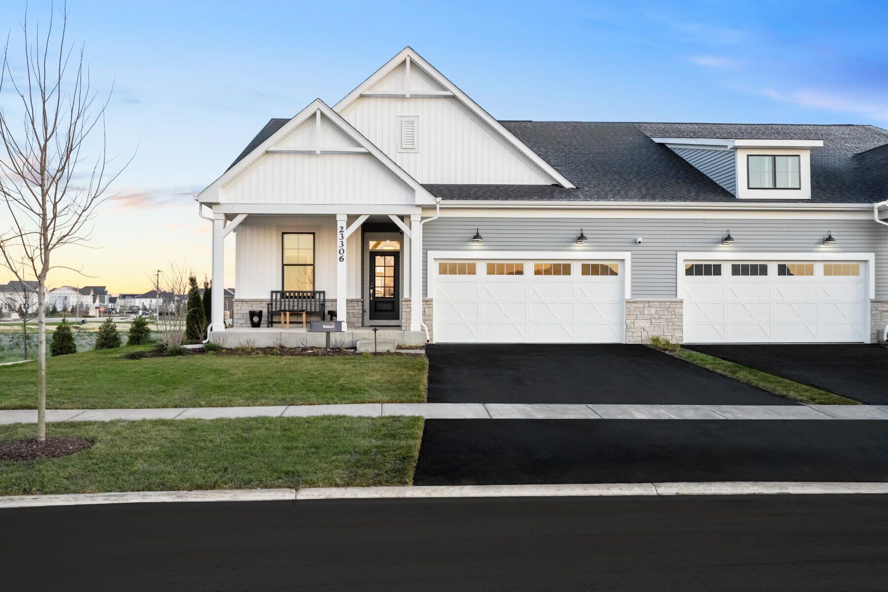 Front Exterior:Front Exterior