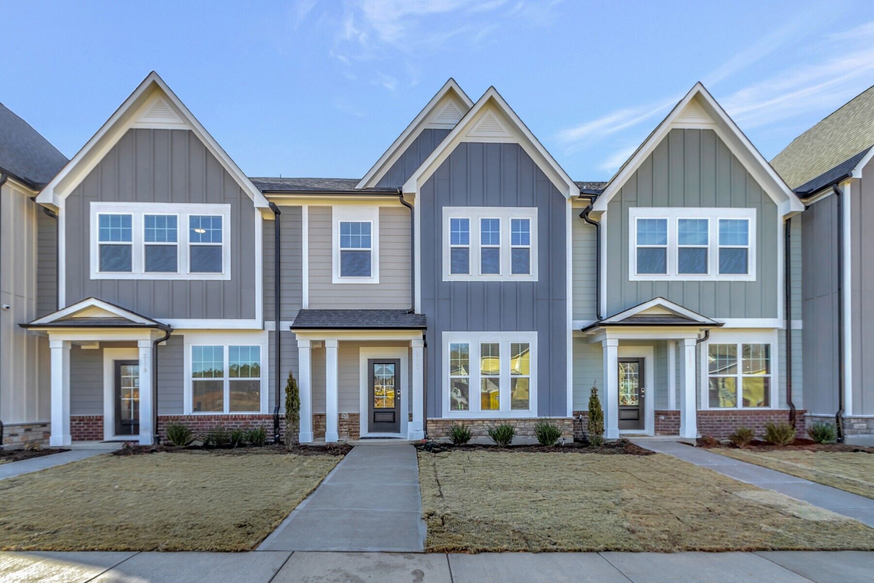 Front Exterior:Front Exterior