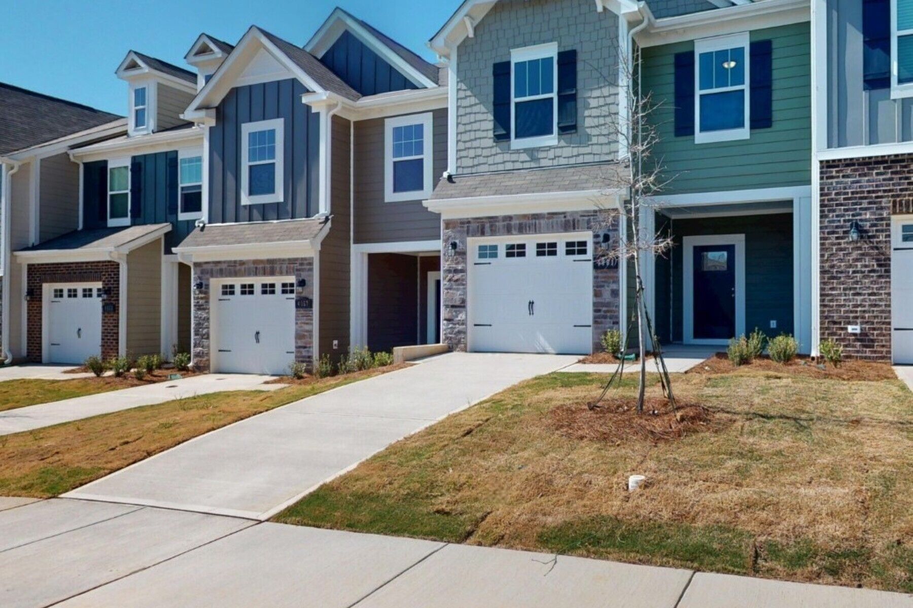 Front Exterior:Front Exterior