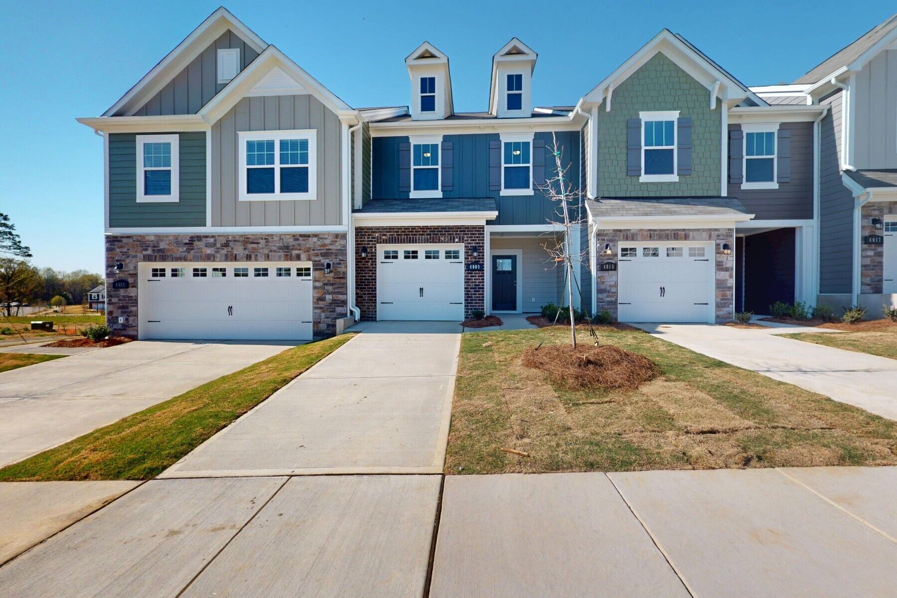 Front Exterior:Front Exterior