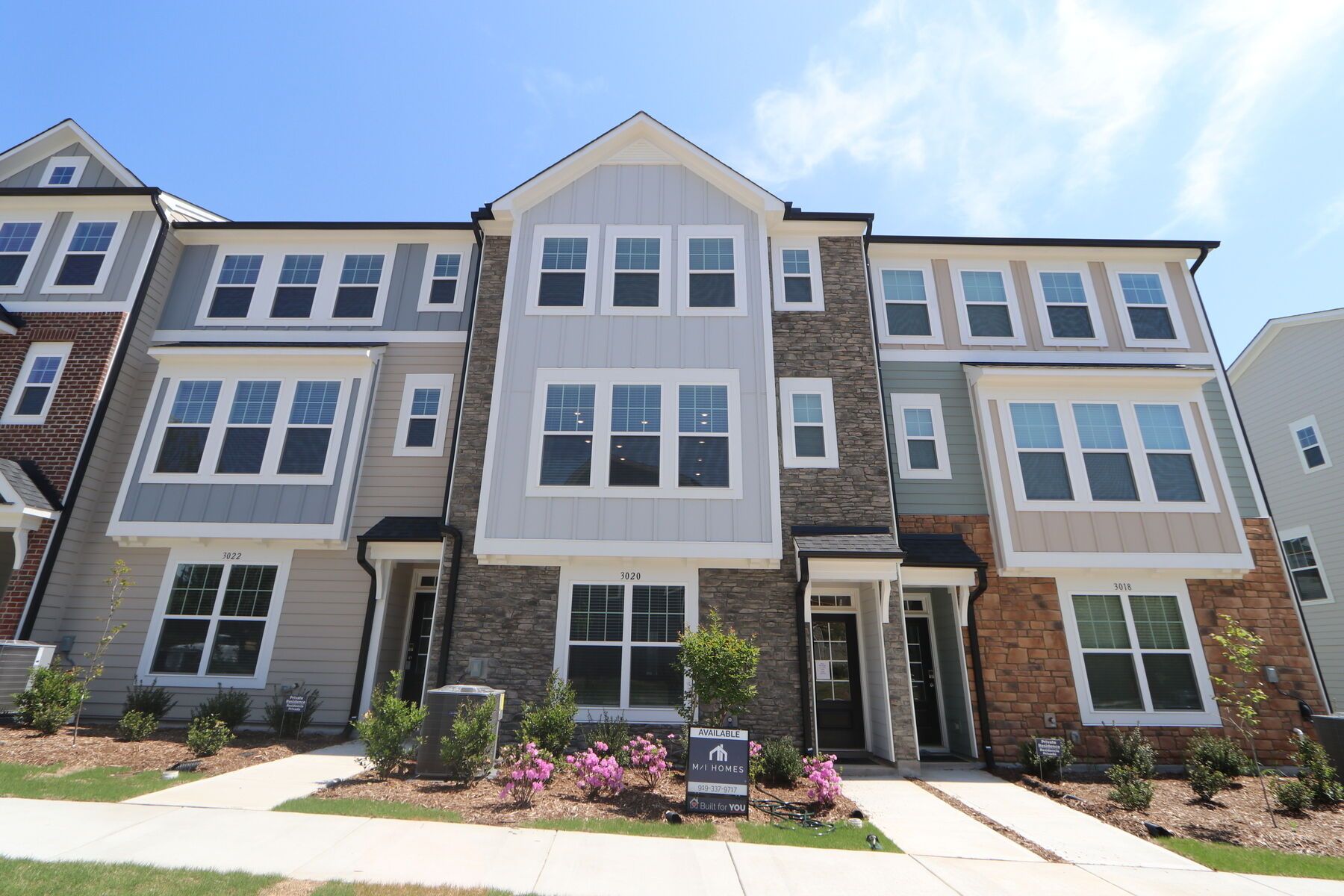 Front Exterior:Front Exterior