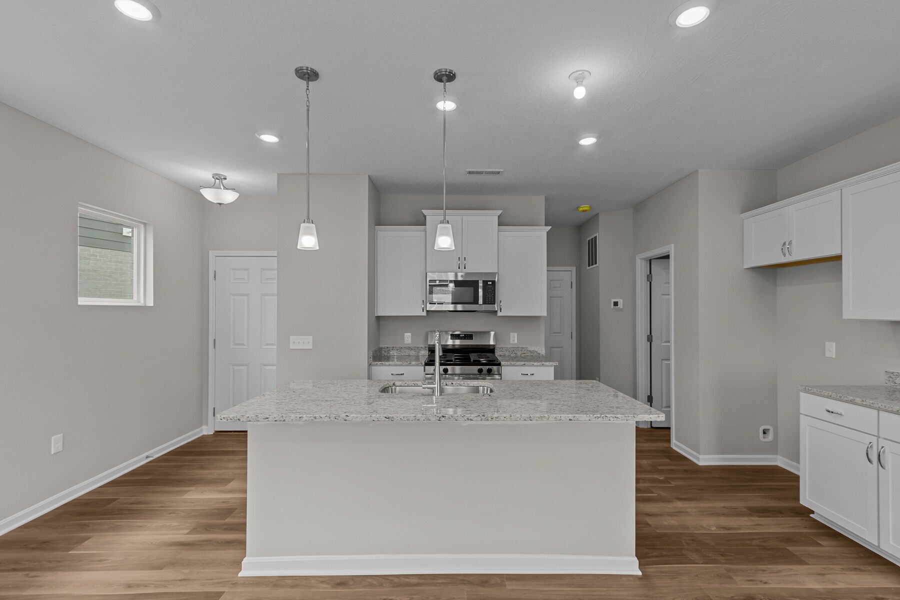 Kitchen:Kitchen