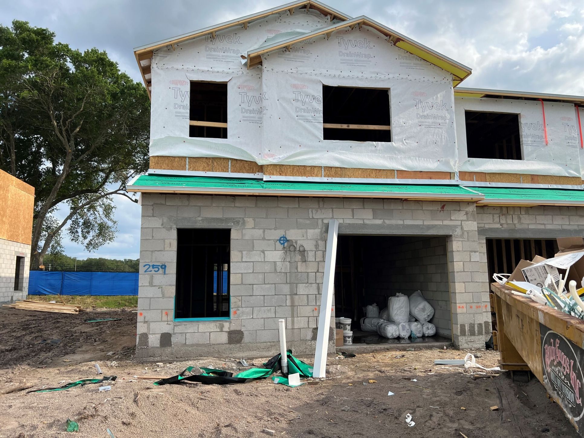 Front Exterior:Front Exterior