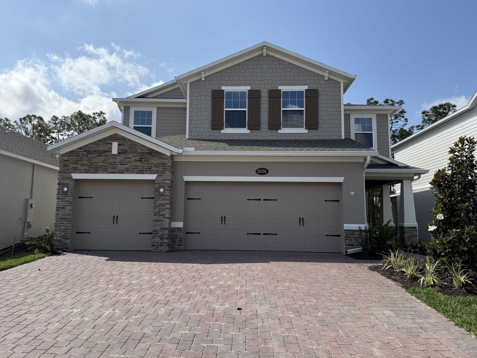 Front Exterior:Front Exterior