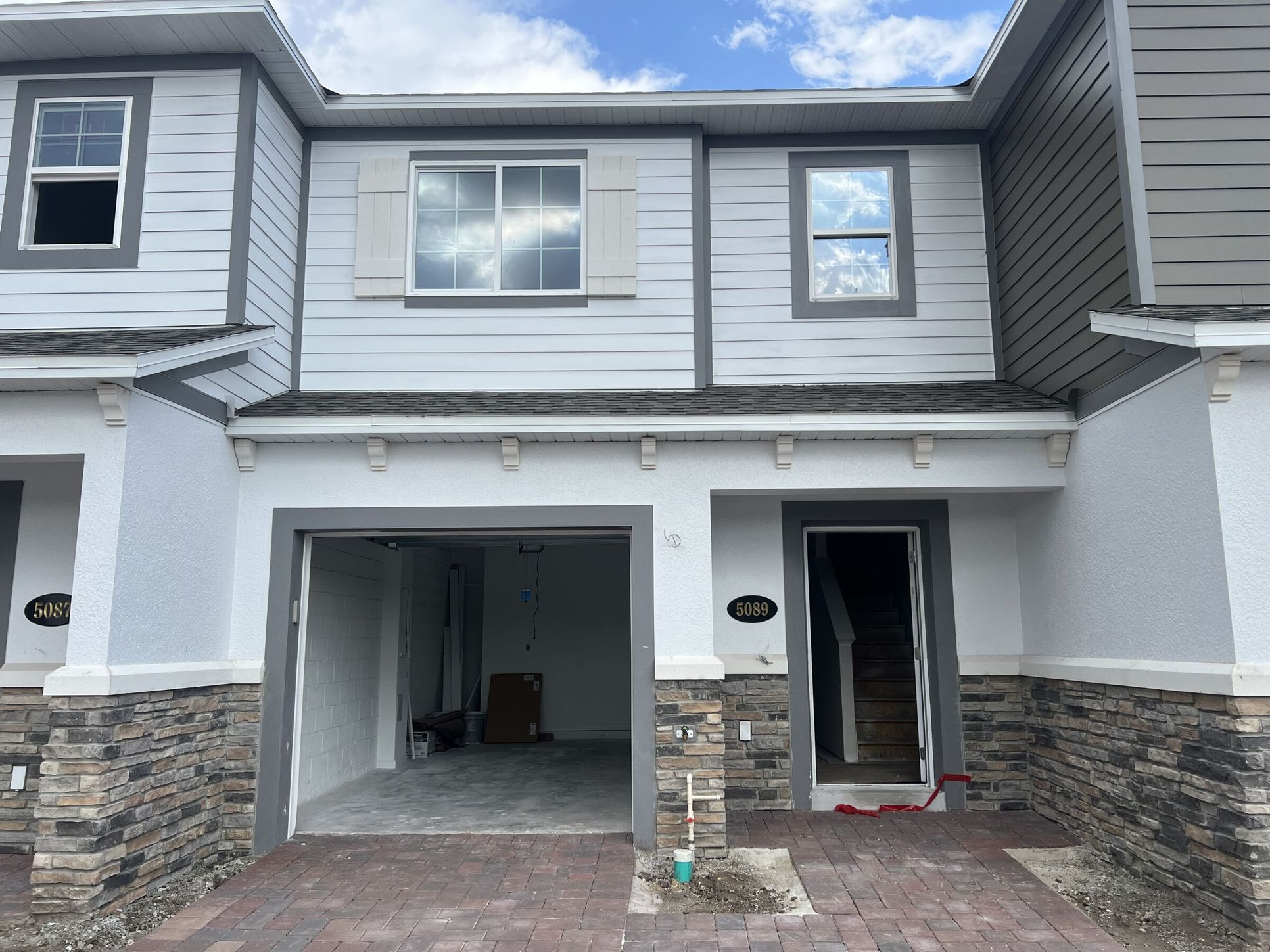 Front Exterior:Front Exterior