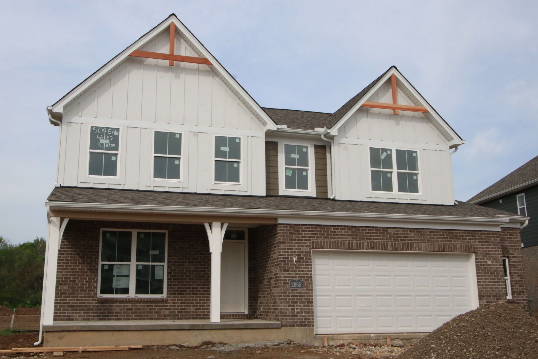 Front Exterior:Front Exterior