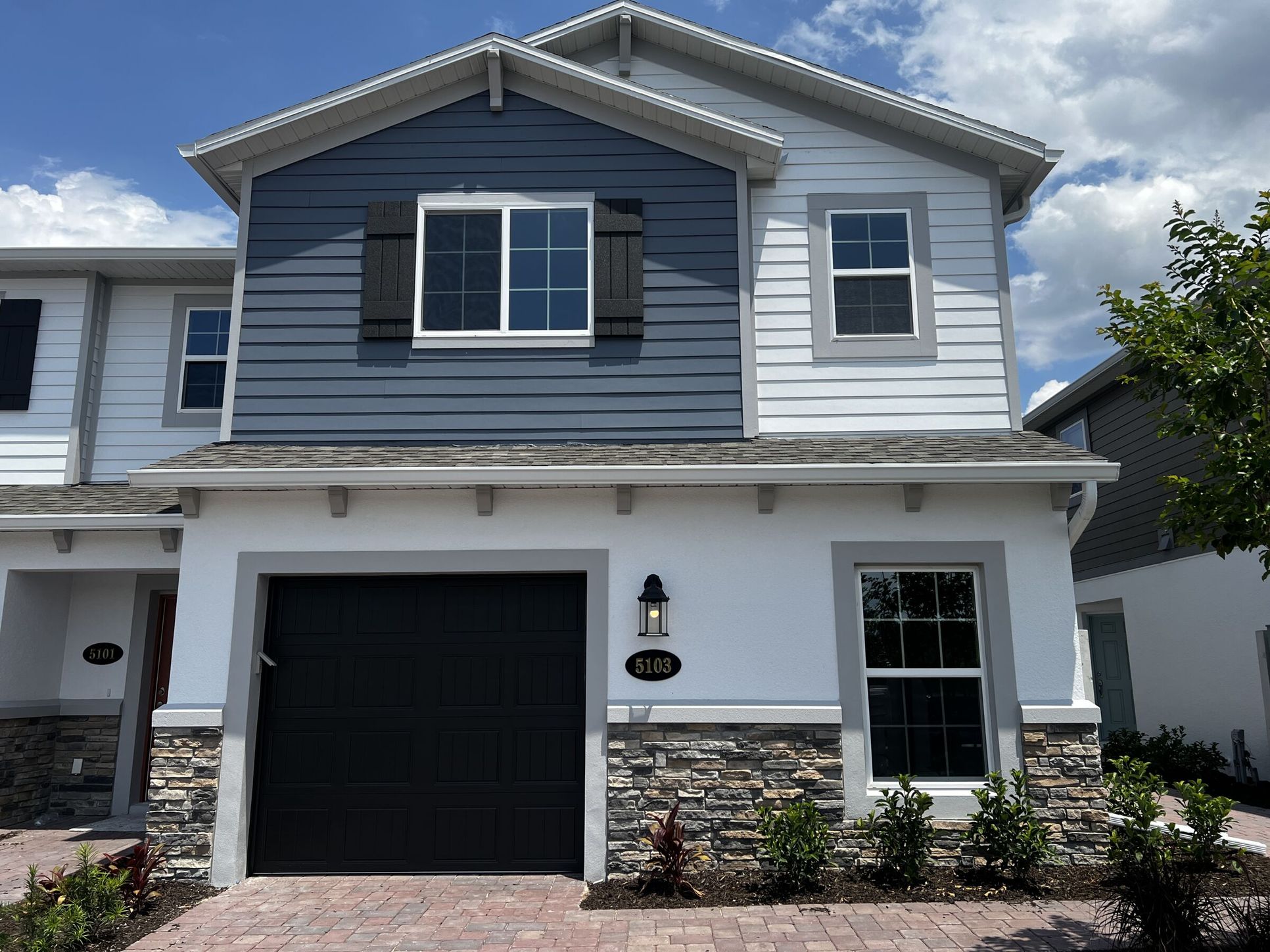 Front Exterior:Front Exterior