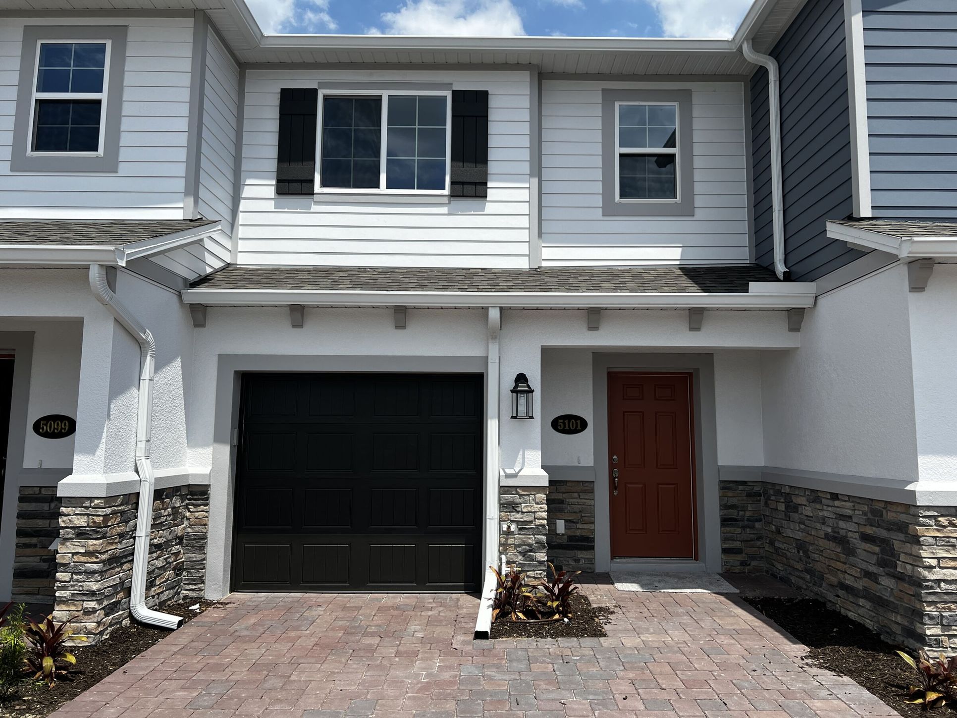 Front Exterior:Front Exterior