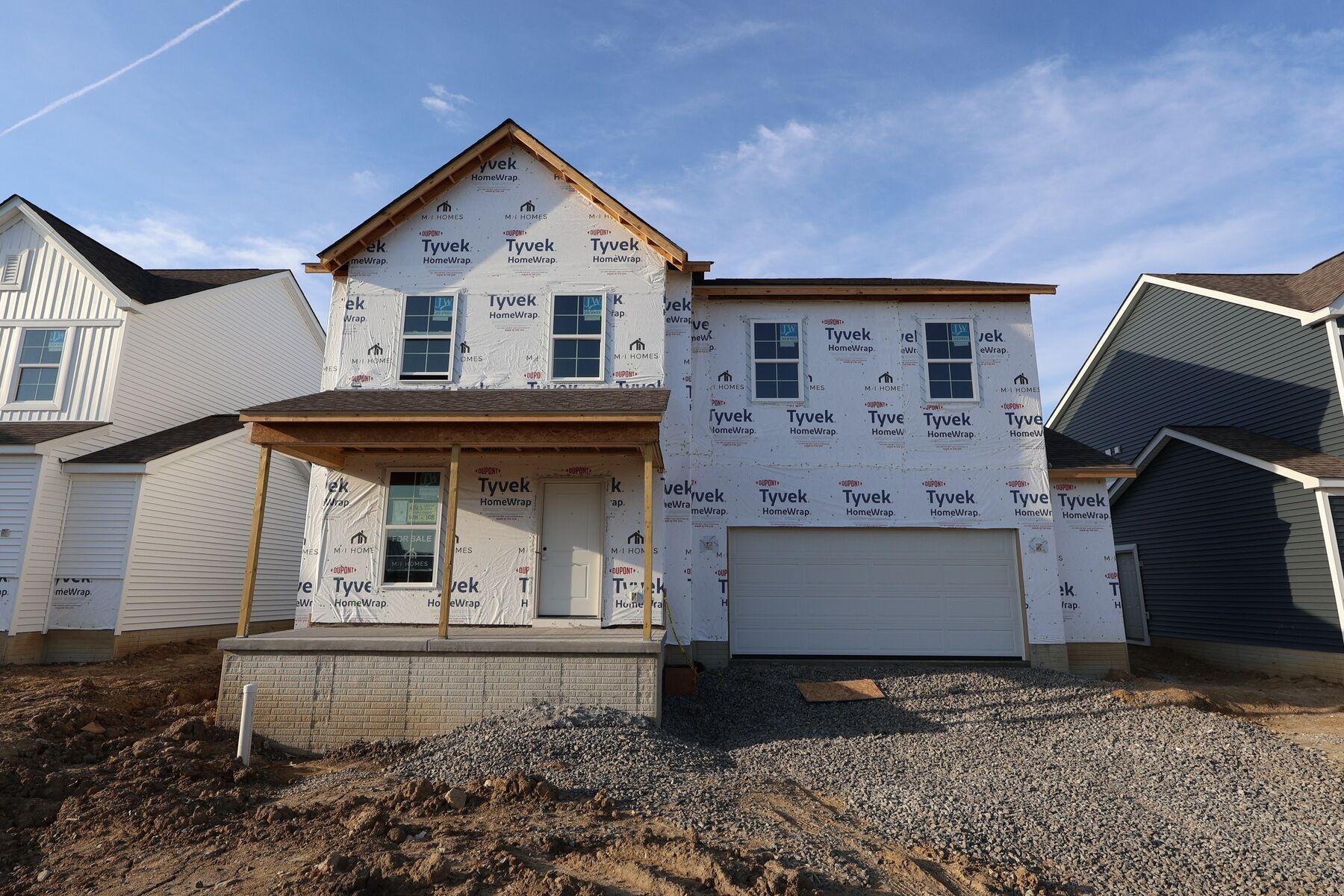 Front Exterior:Front Exterior