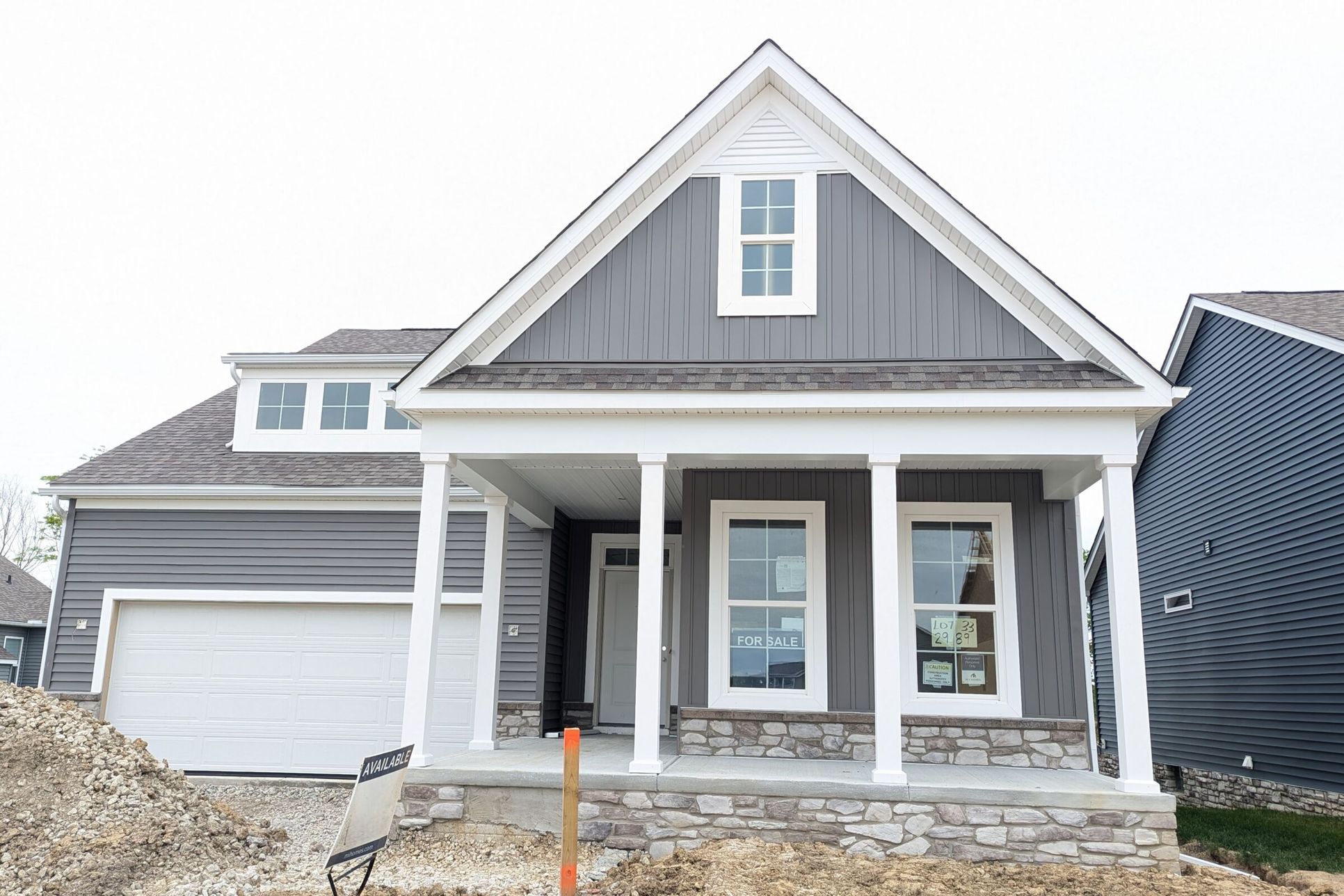 Front Exterior:Front Exterior
