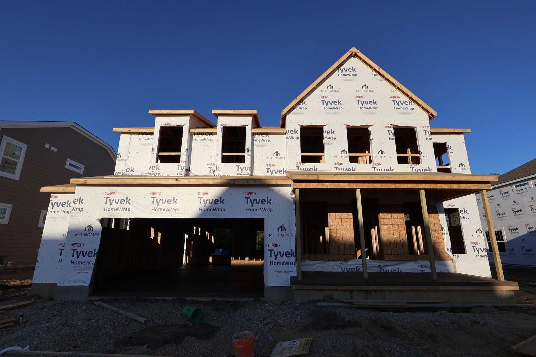 Front Exterior:Front Exterior