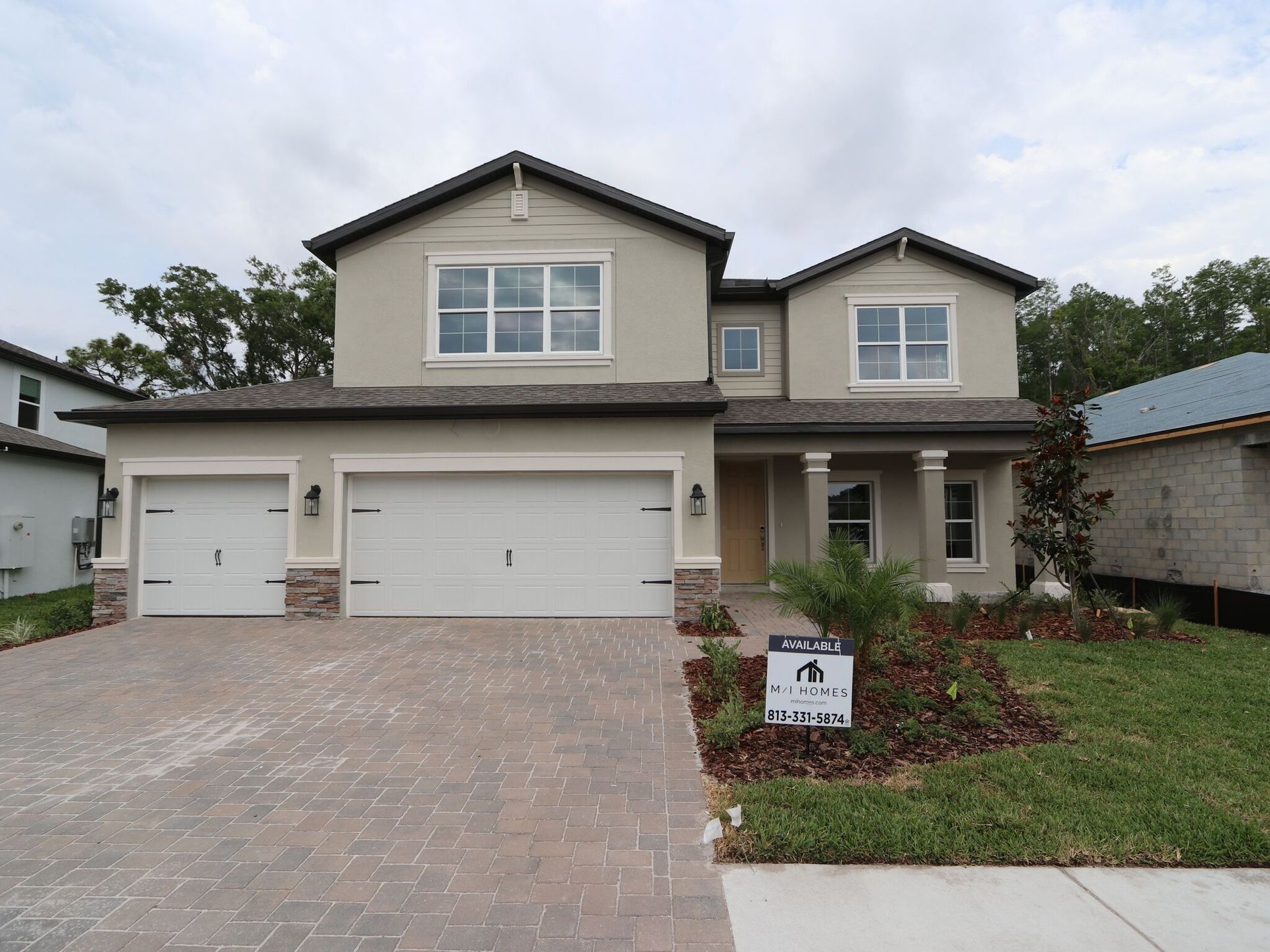 Front Exterior:Front Exterior