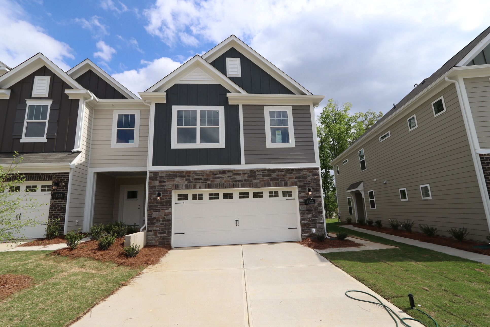 Front Exterior:Front Exterior