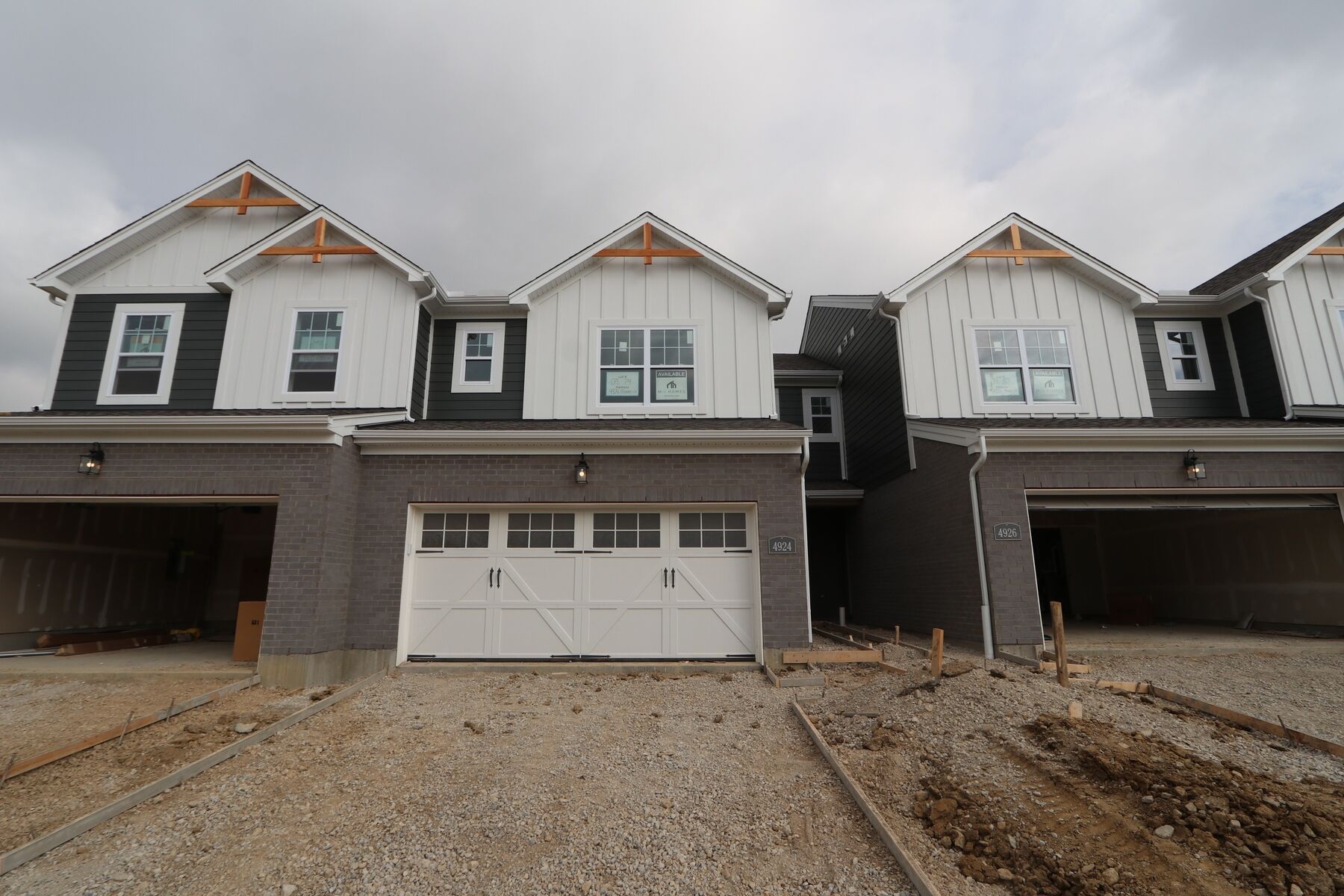 Front Exterior:Front Exterior