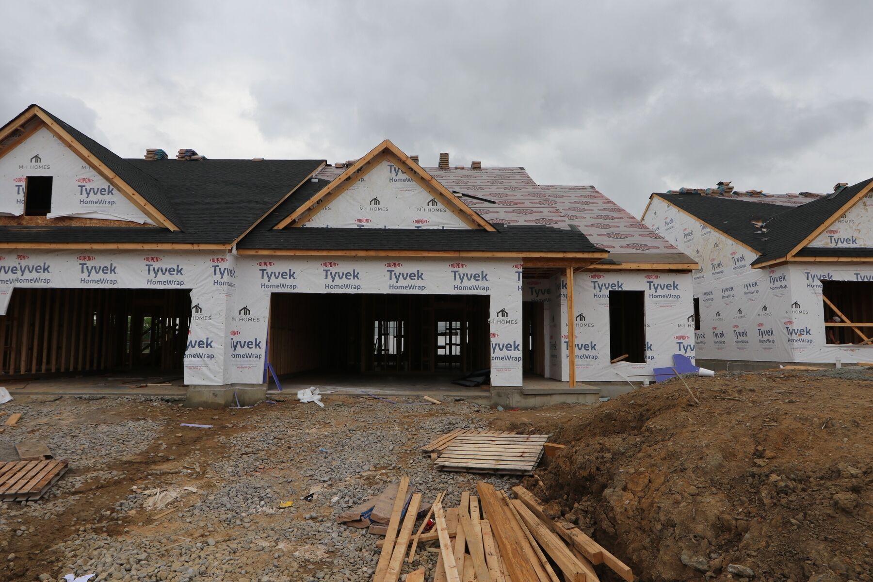 Front Exterior:Front Exterior