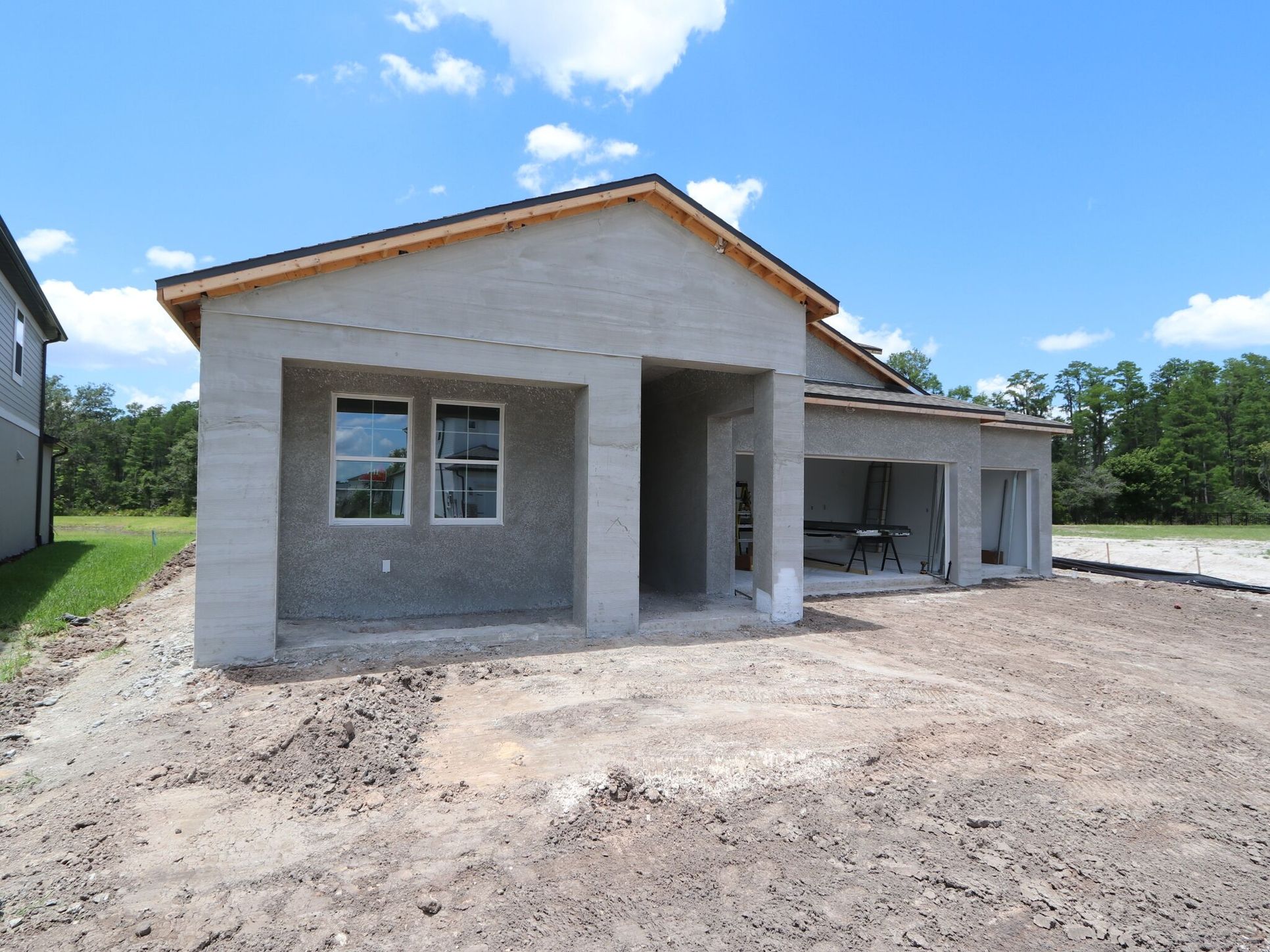Back Exterior:Back Exterior
