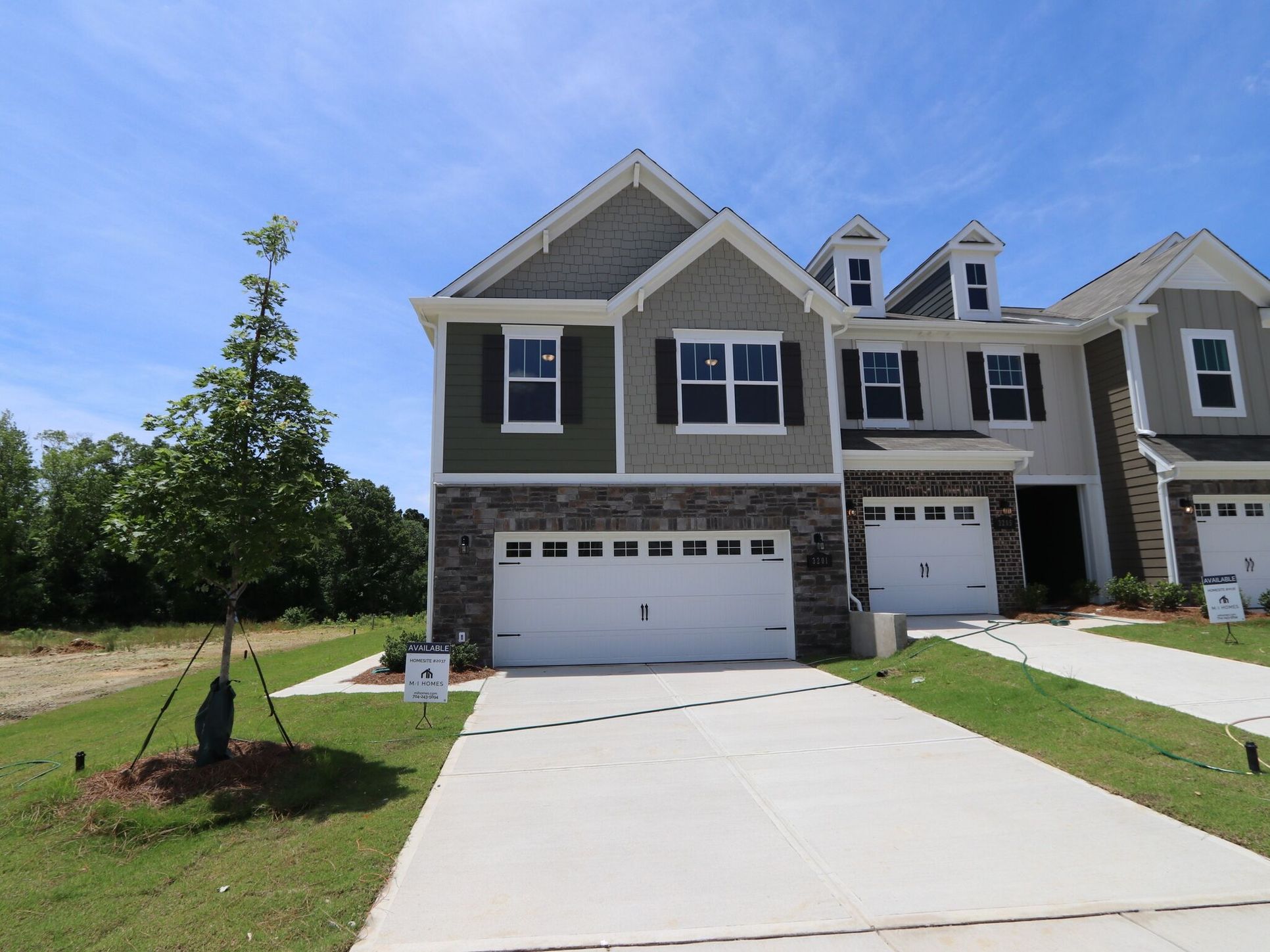 Front Exterior:Front Exterior
