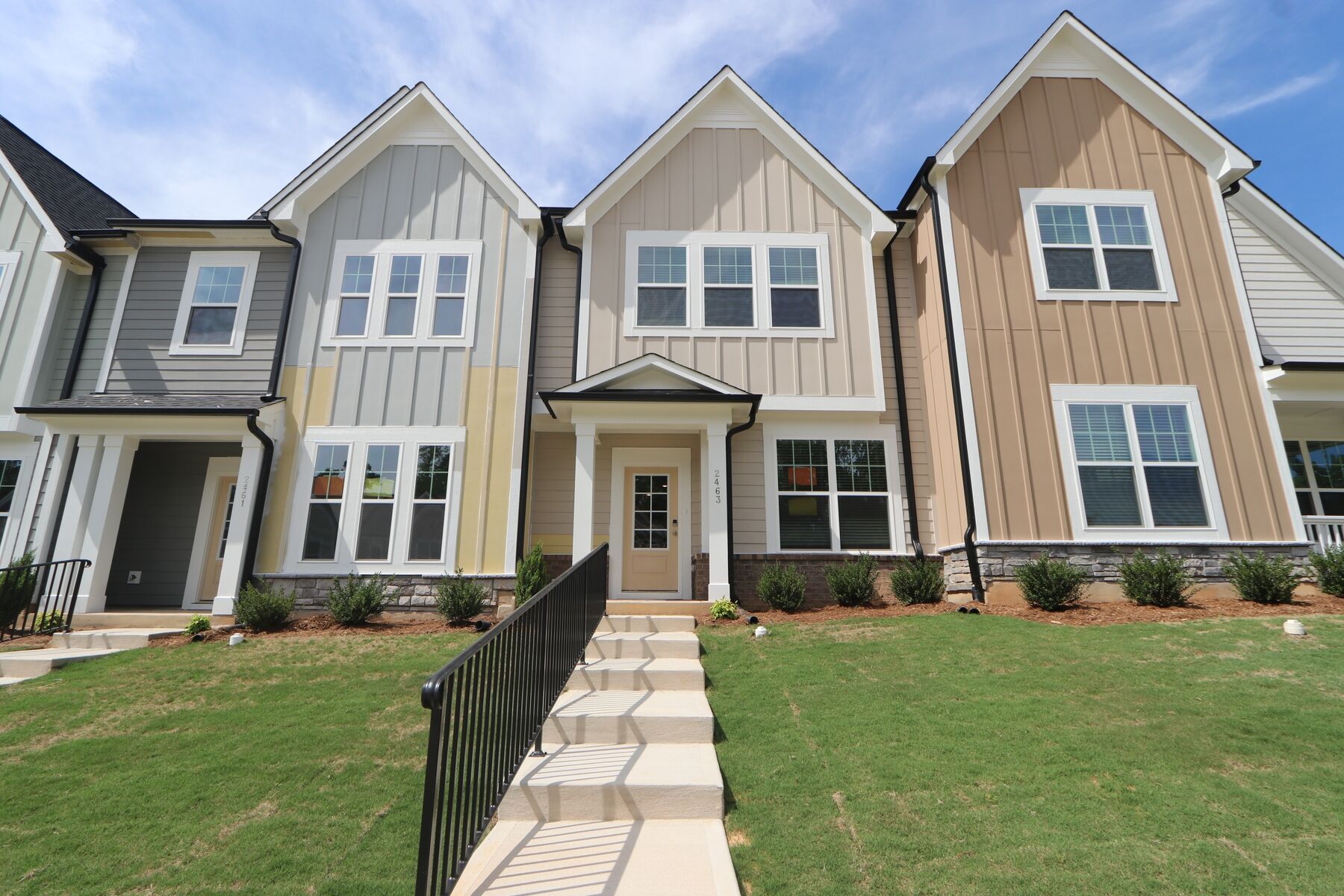 Front Exterior:Front Exterior