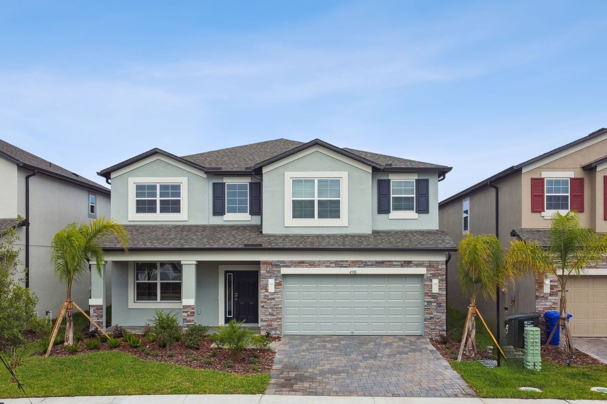 Front Exterior:Front Exterior