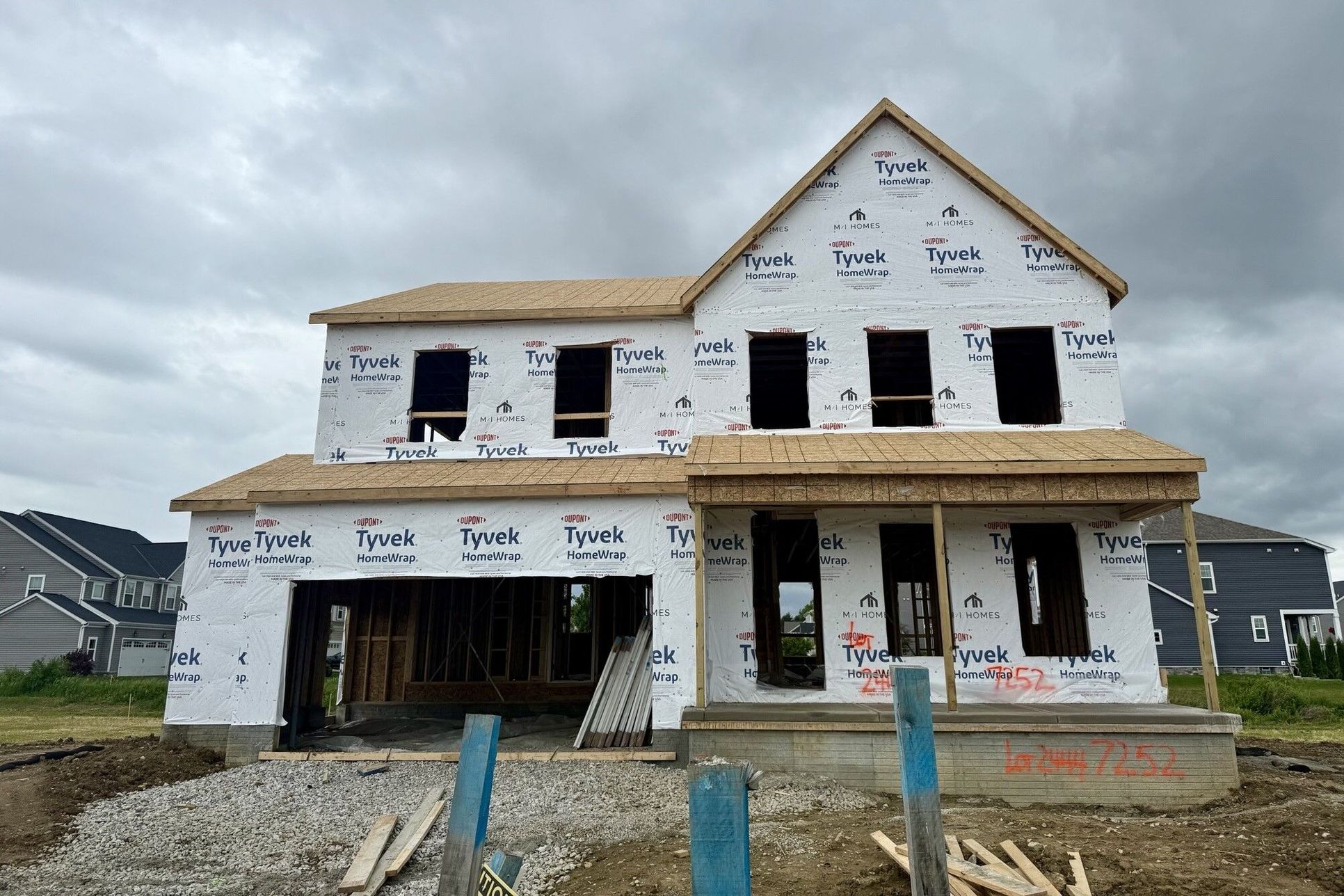Front Exterior:Front Exterior