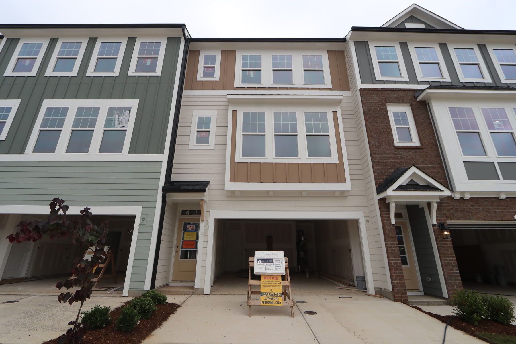Front Exterior:Front Exterior