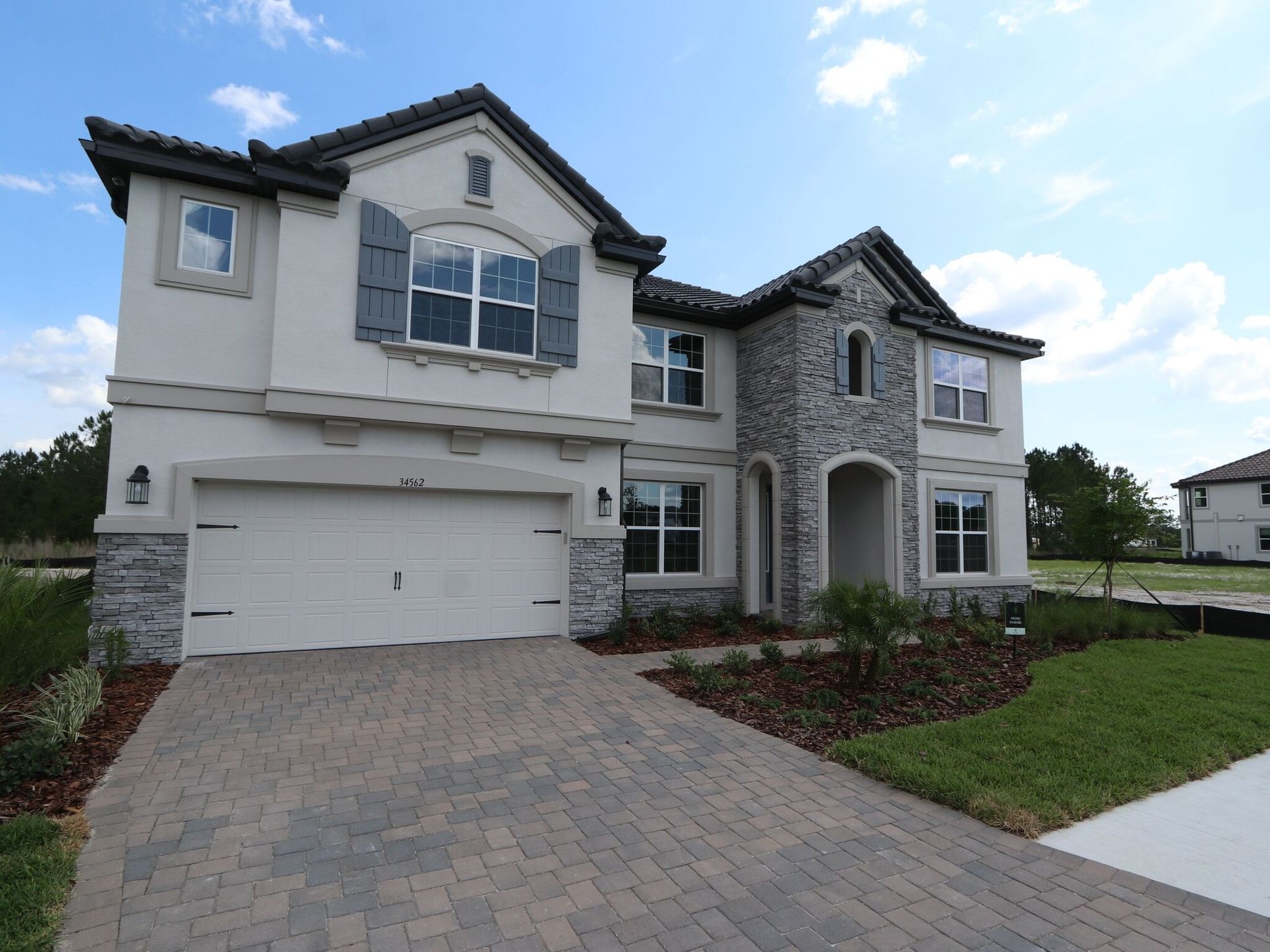 Front Exterior:Front Exterior