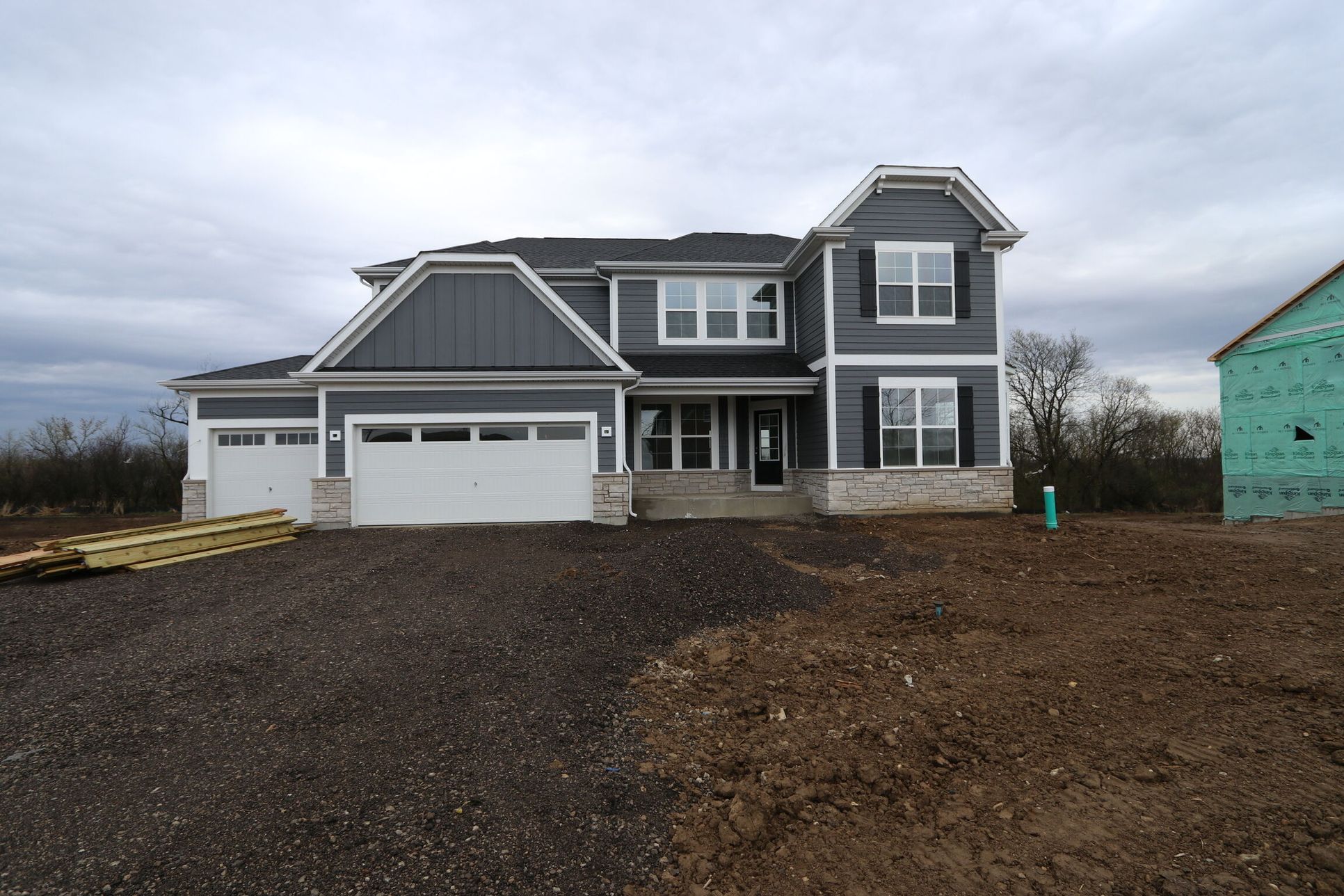 Front Exterior:Front Exterior