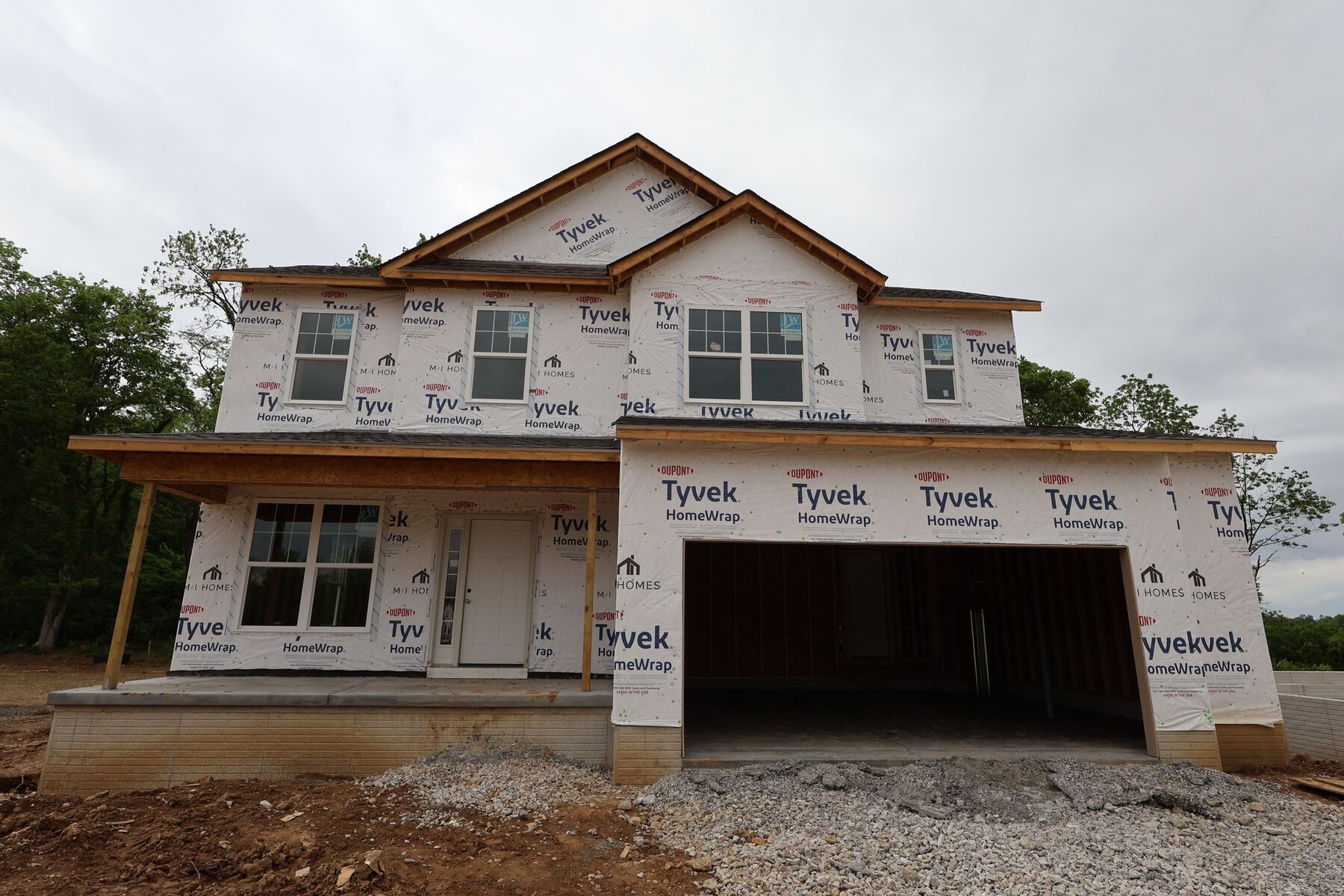Front Exterior:Front Exterior