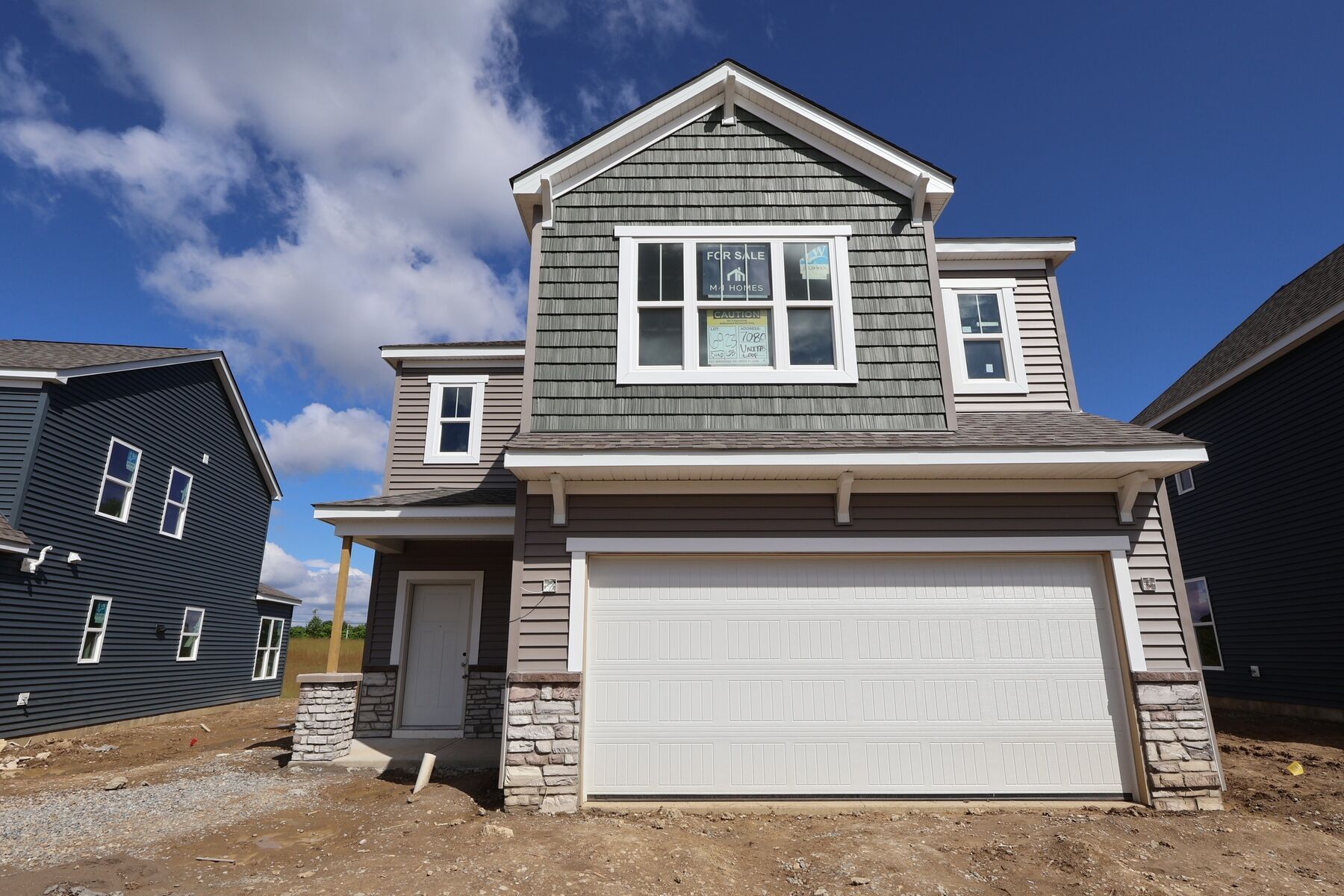 Front Exterior:Front Exterior