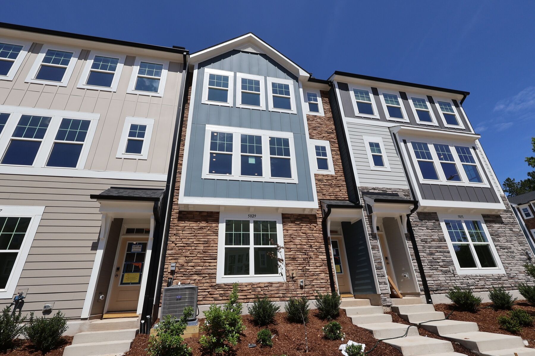 Exterior:Exterior