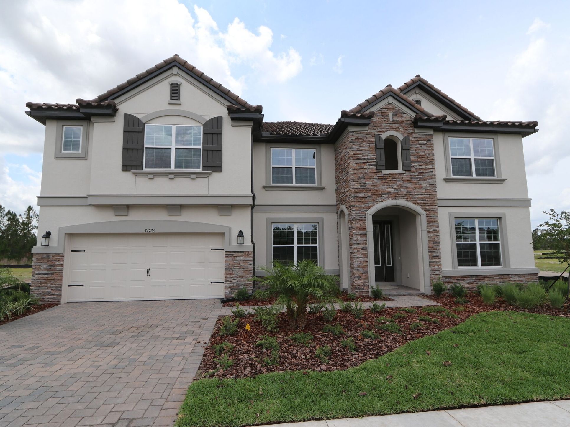 Front Exterior:Front Exterior